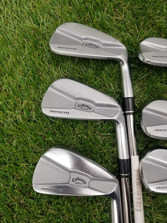 2009 CALLAWAY TOUR AUTHENTIC X PROTOTYPE IRON SET 5-PW SENIOR UST RECOIL GOOD