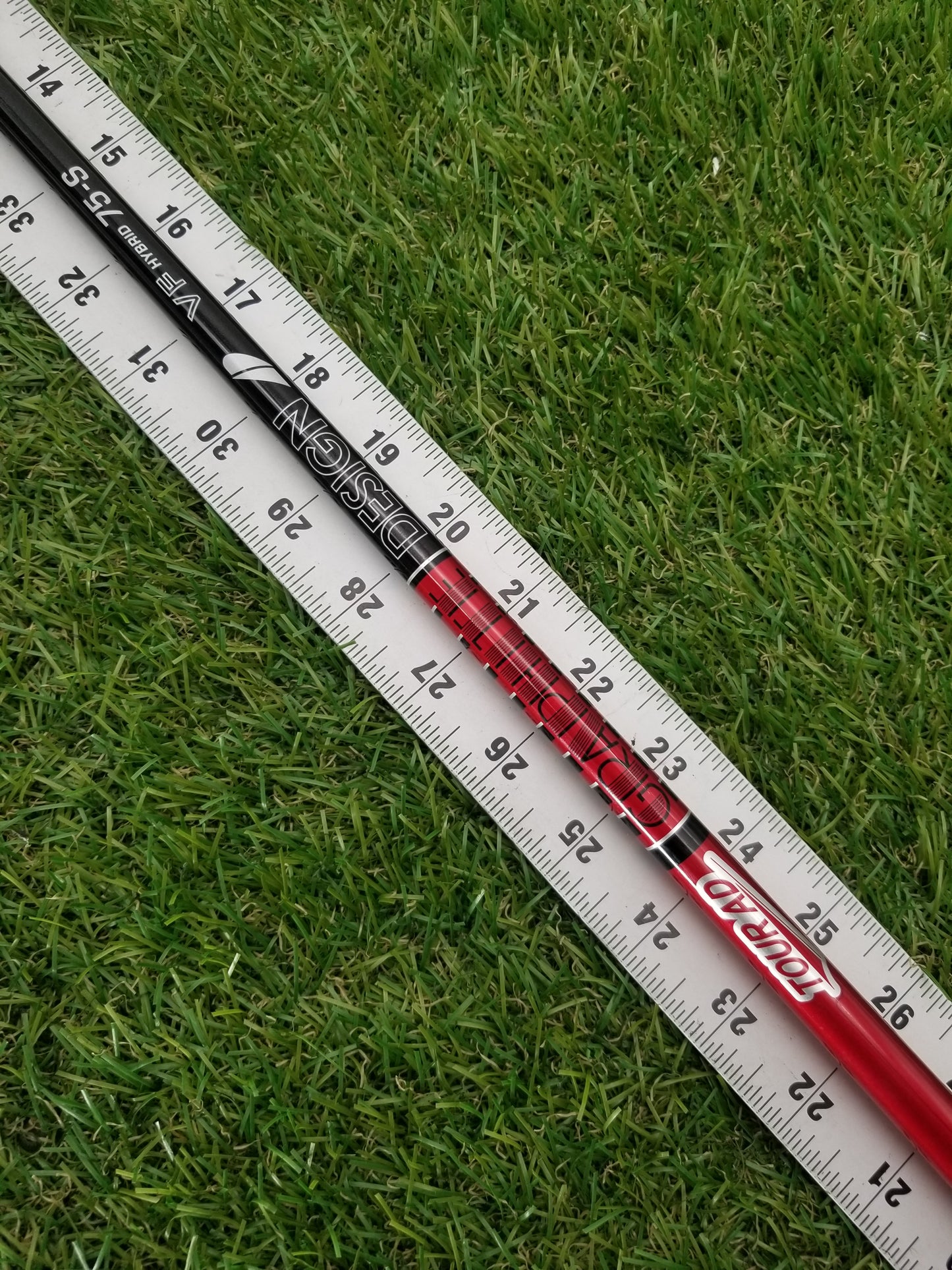 LEFTY GRAPHITE DESIGN TOUR AD VF7 HYBRID SHAFT STIFF 74G CALLAWAY VERYGOOD