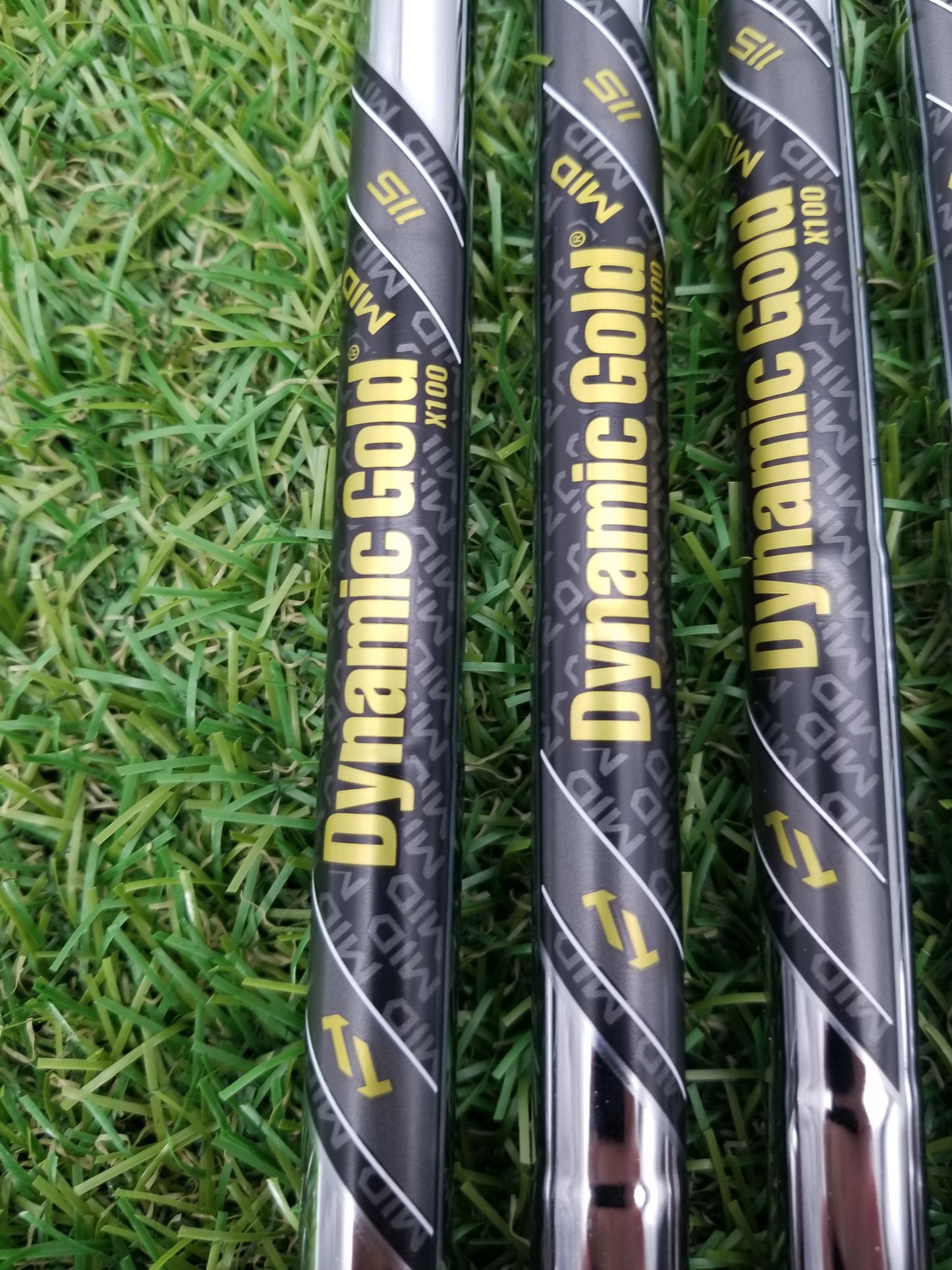 TRUE TEMPER DYNAMIC GOLD MID X100 IRON SHAFT SET XSTIFF 115G .355" TIP GOOD