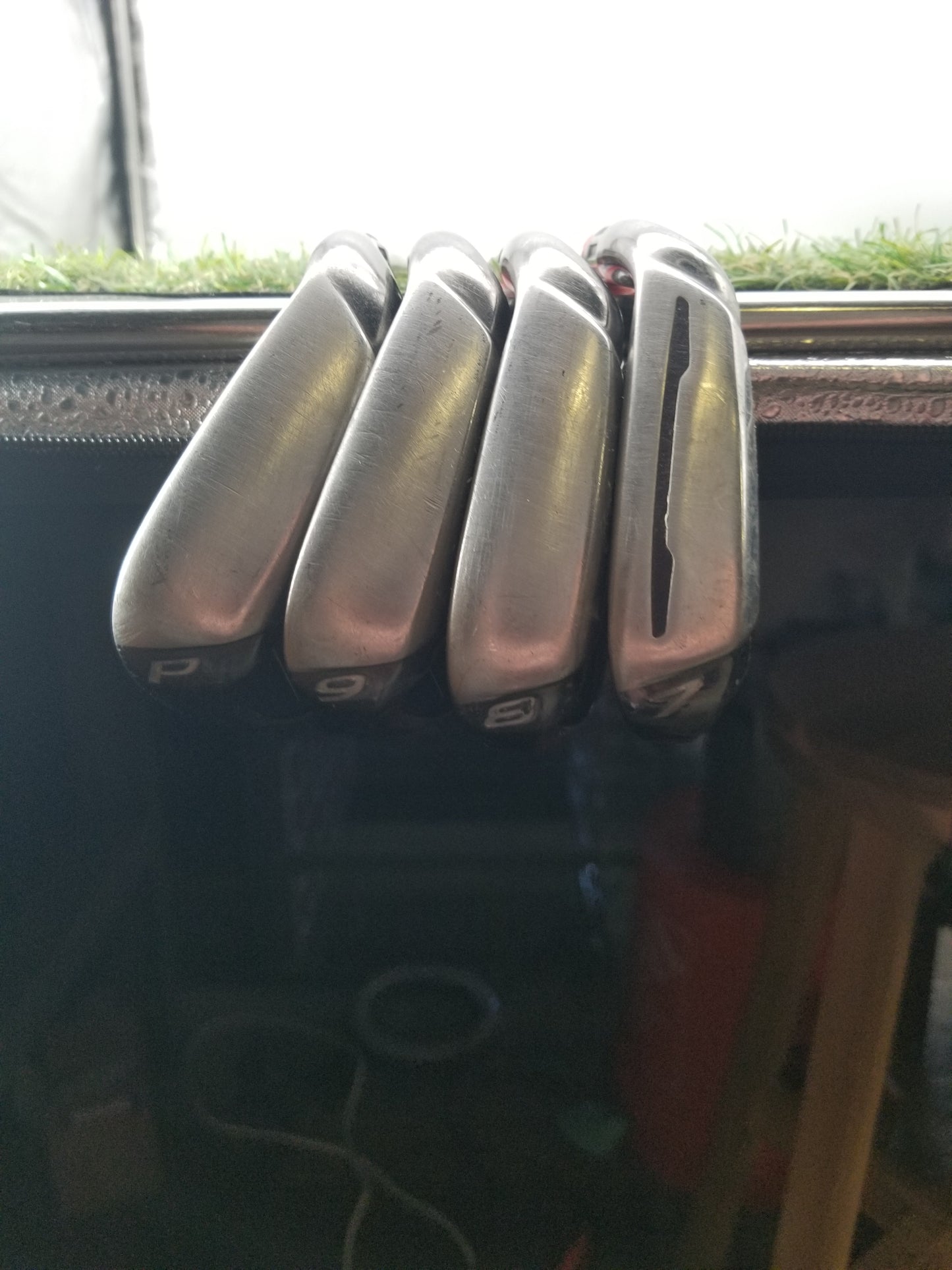 2016 TAYLORMADE M2 IRON SET 7I-PW REGULAR REAX RED 65 GOOD