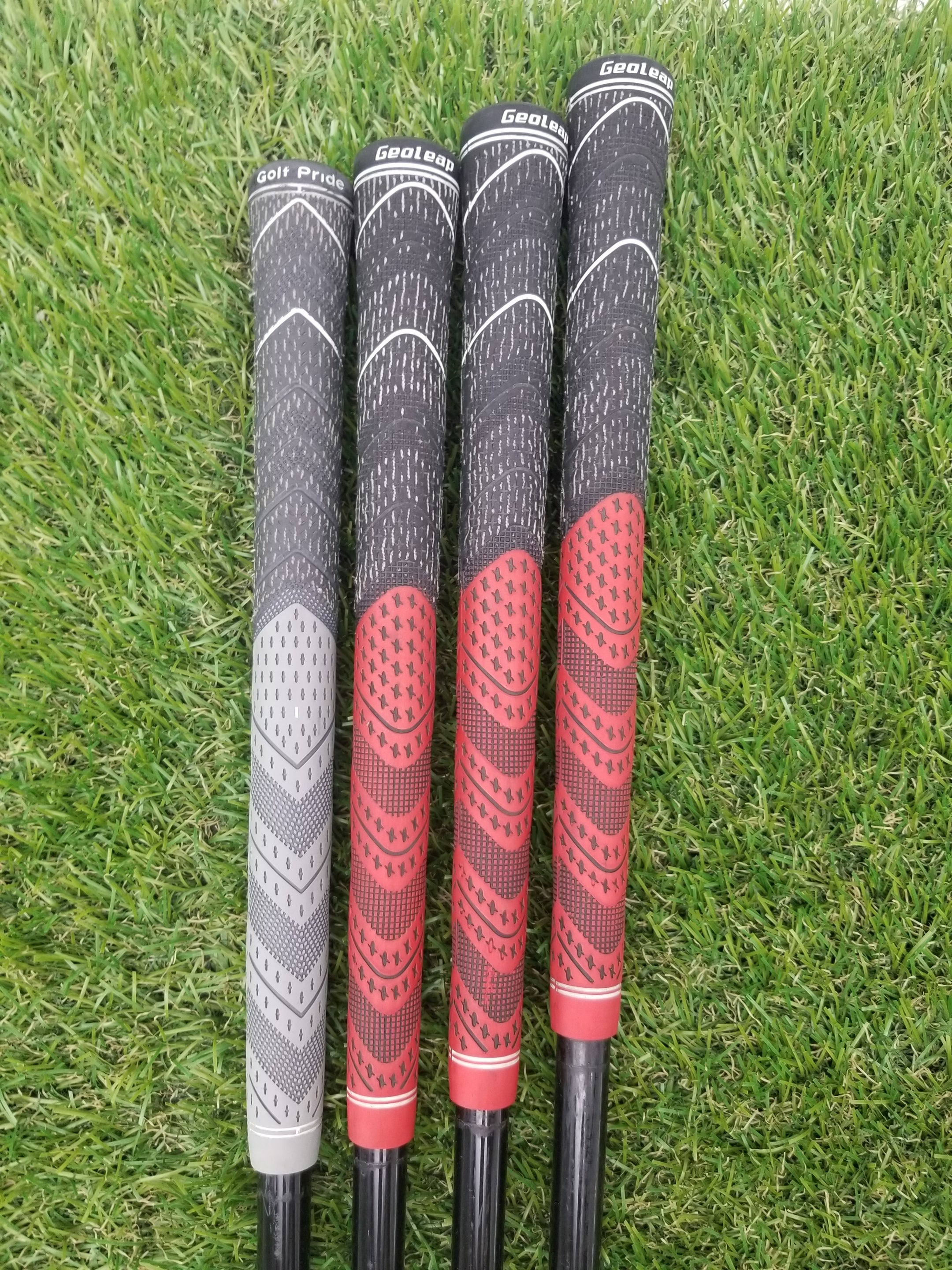 2016 TAYLORMADE M2 IRON SET 7I-PW REGULAR REAX RED 65 GOOD