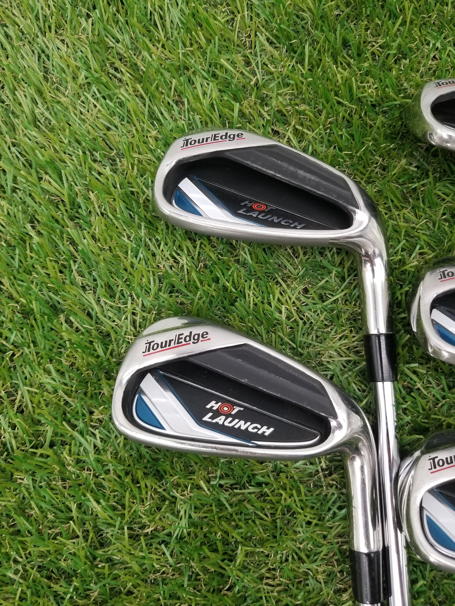 TOUR EDGE HOT LAUNCH IRON SET 7I-PW,GW REGULAR DYNAMIC GOLD GOOD