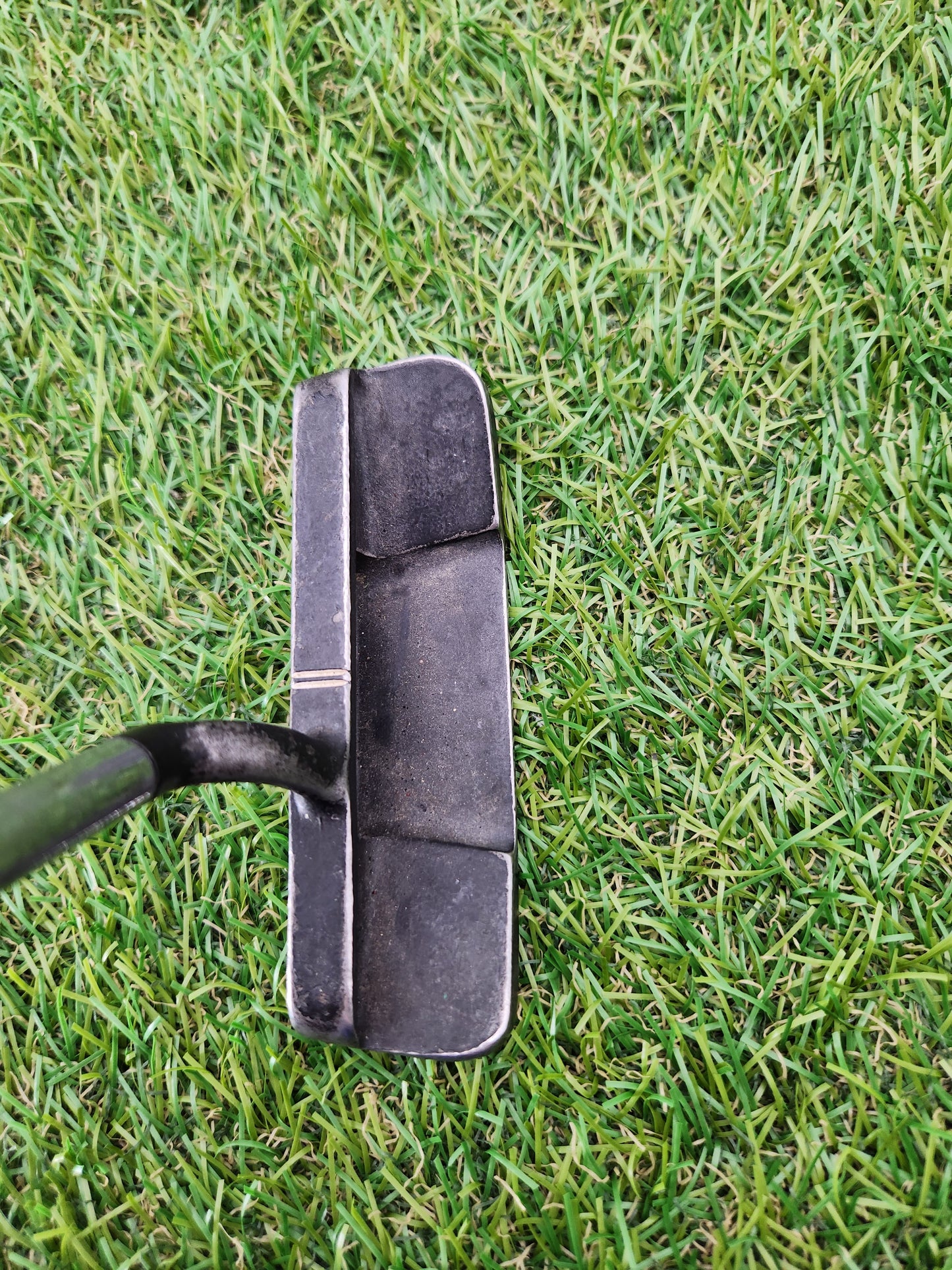 BEN HOGAN VECTOR 3 PUTTER 35" FAIR