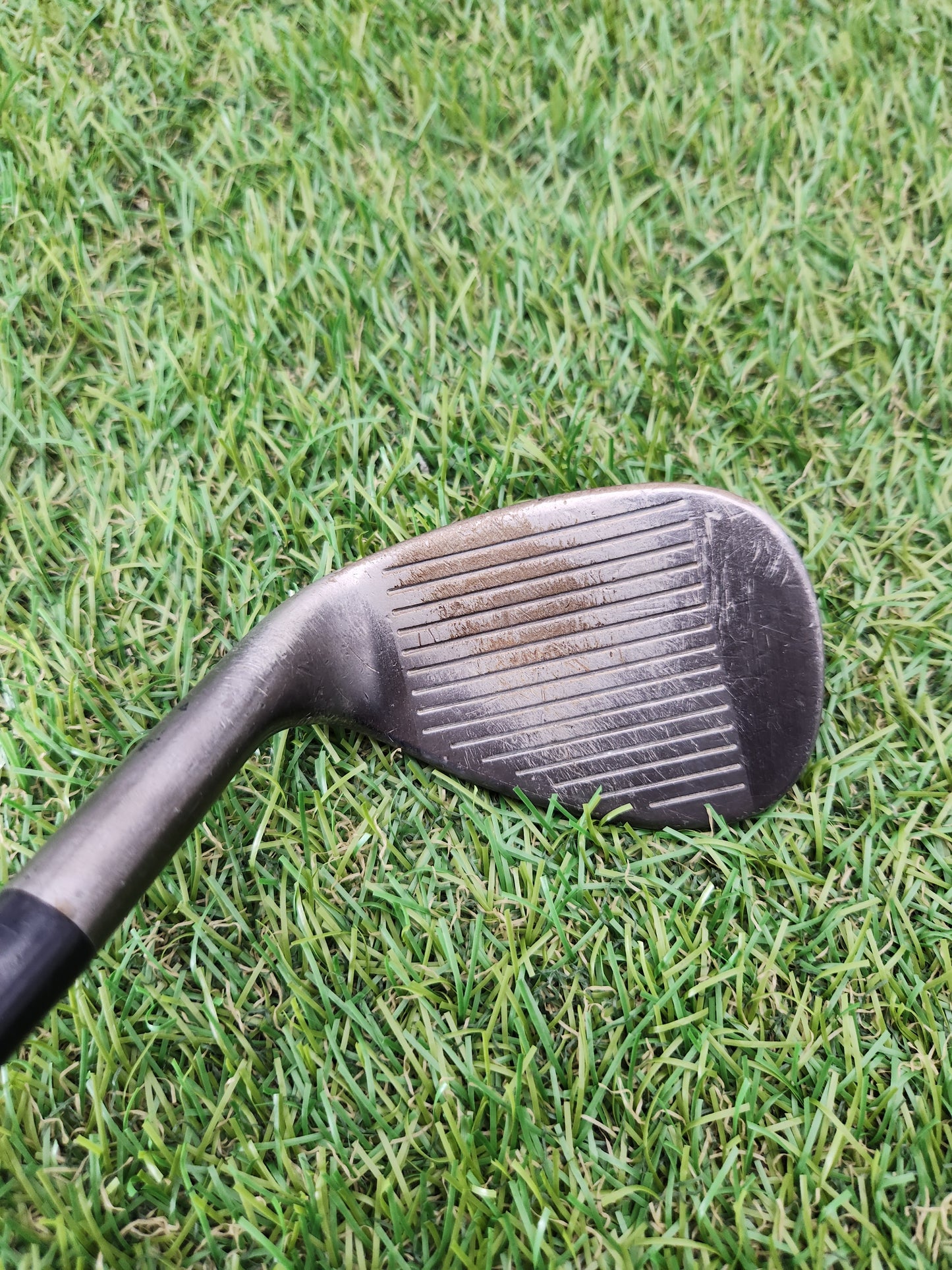 2006 CLEVELAND CG10 BLACK PEARL WEDGE 60* WEDGE FLEX TRUE TEMPER 35" POOR