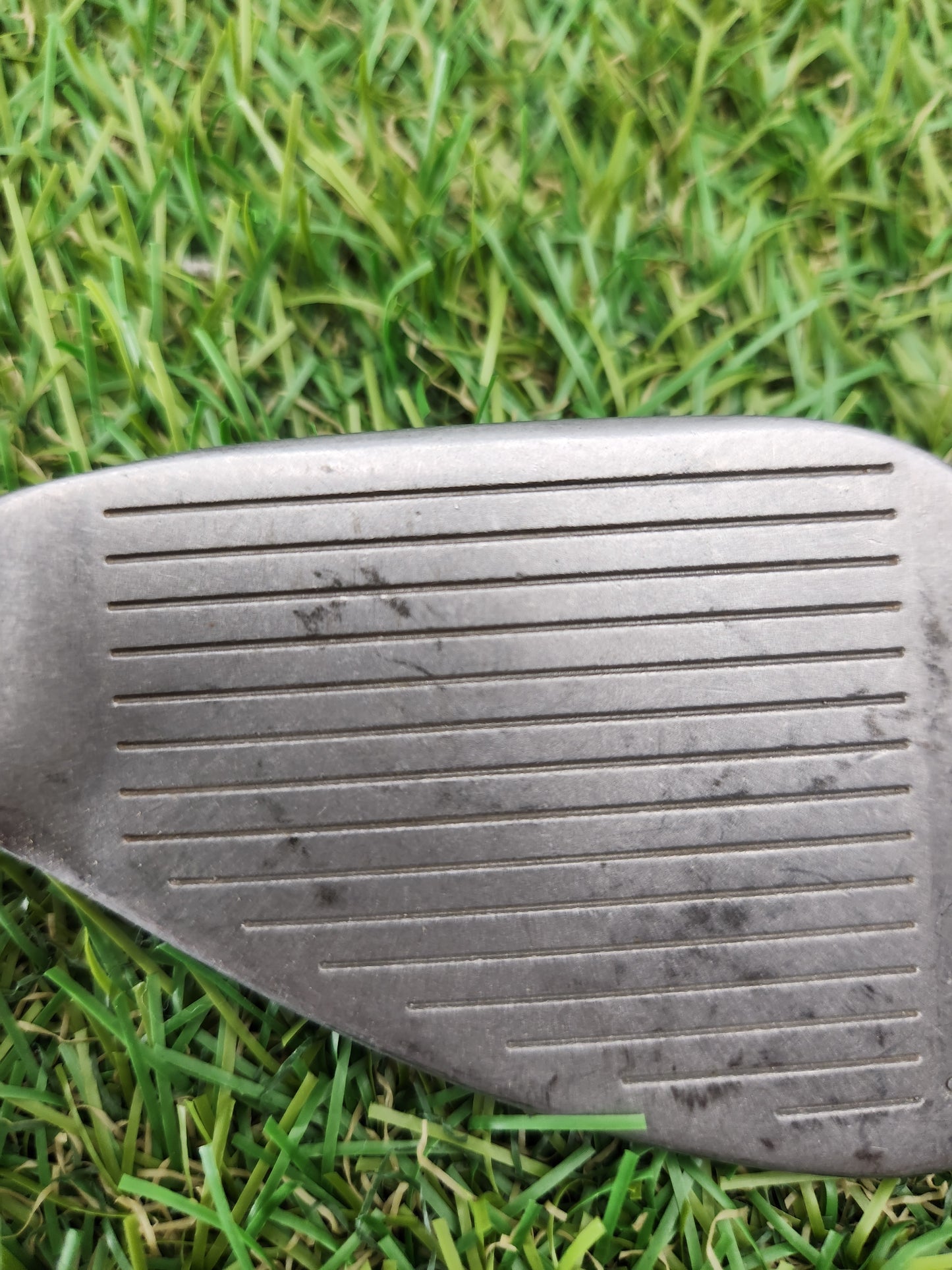 TOMMY ARMOUR 845S SILVER SCOT 9 IRON STIFF TOUR STEP STEEL 35.5" GOOD