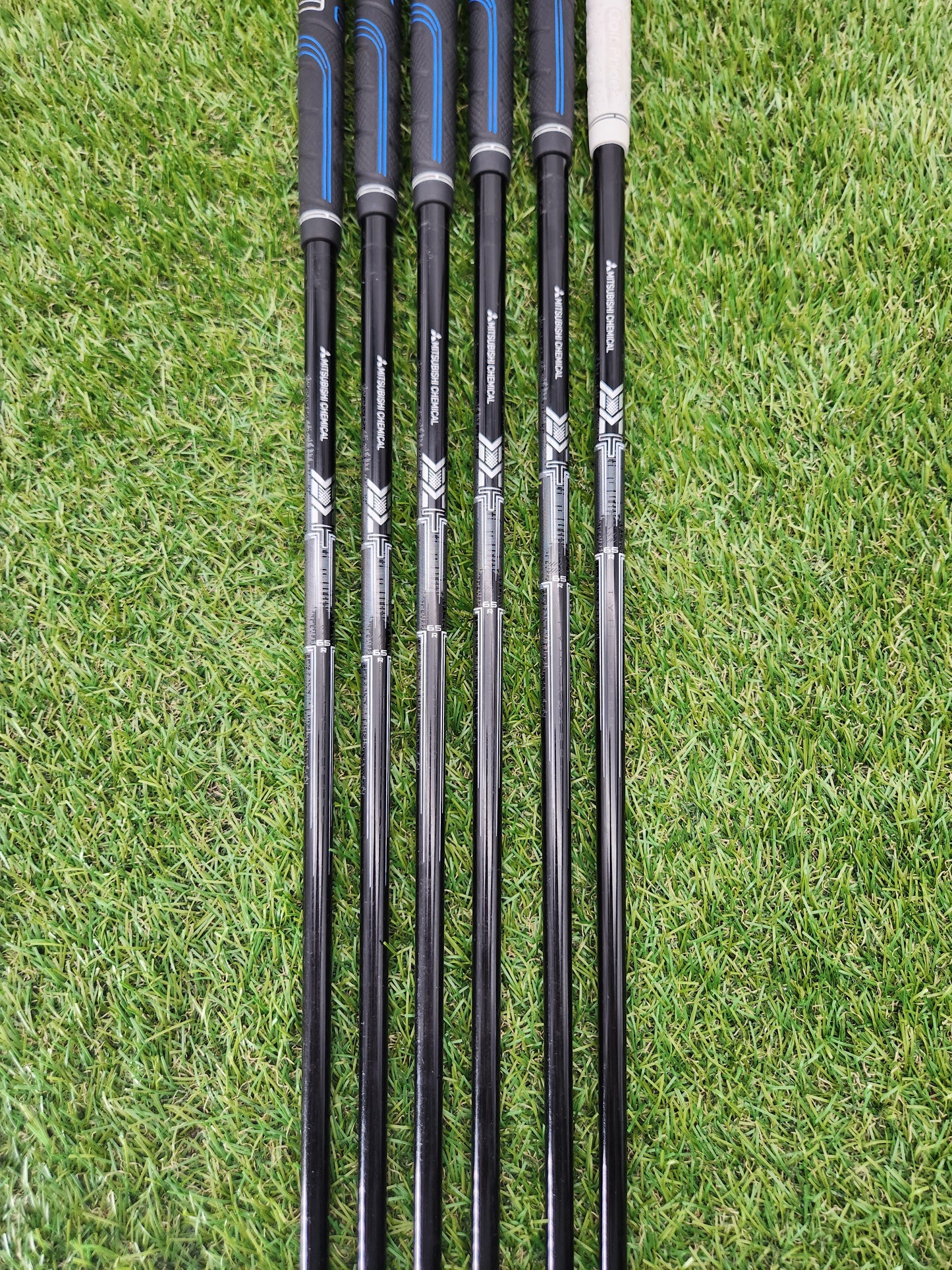 2021 TAYLORMADE P790 IRON SET 6-PW,GW REG MITSU MMT 65 GOOD