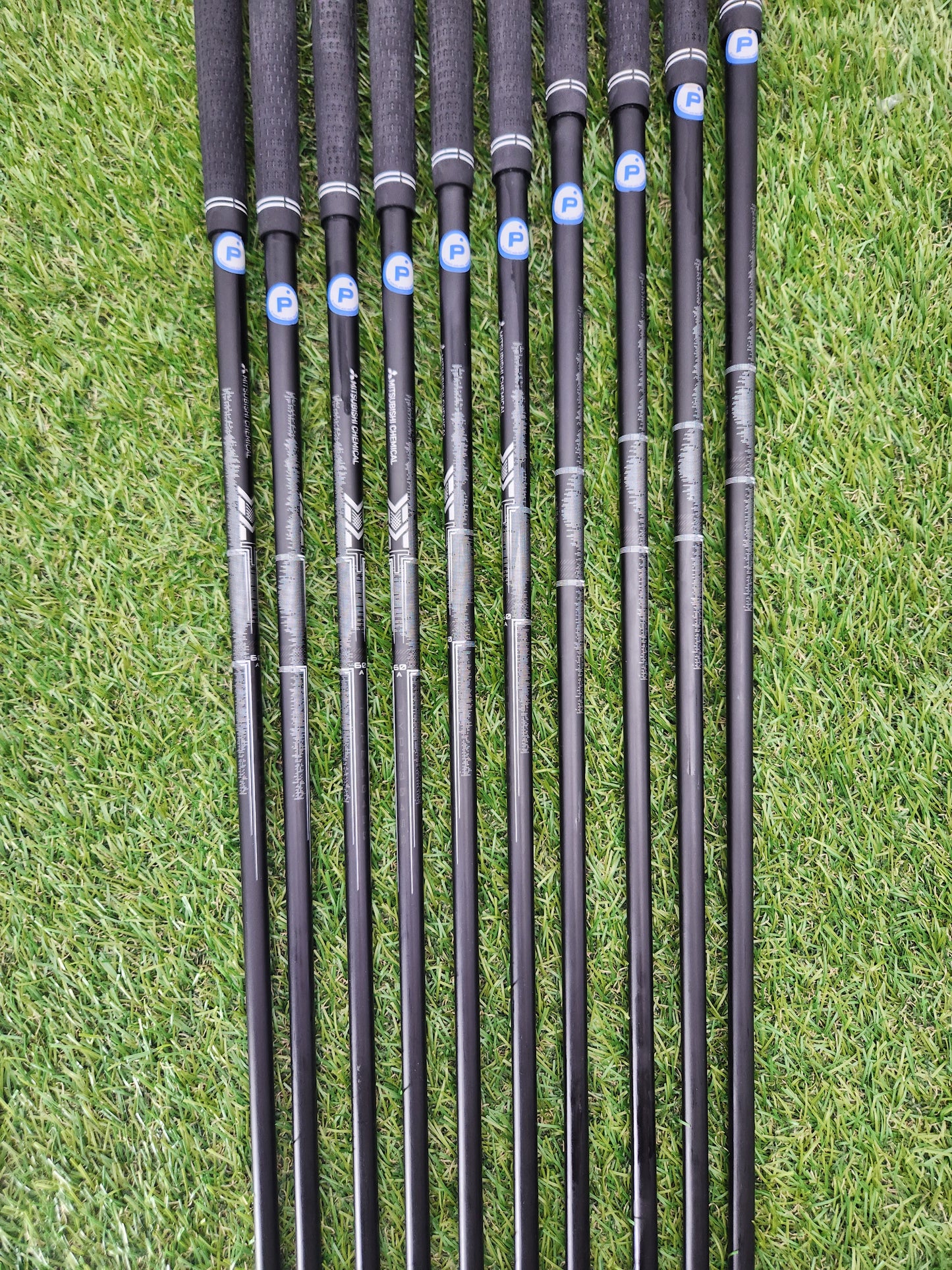 2023 CALLAWAY PARADYM X IRON SET 4-SW SENIOR MITSU MMT 60 GOOD