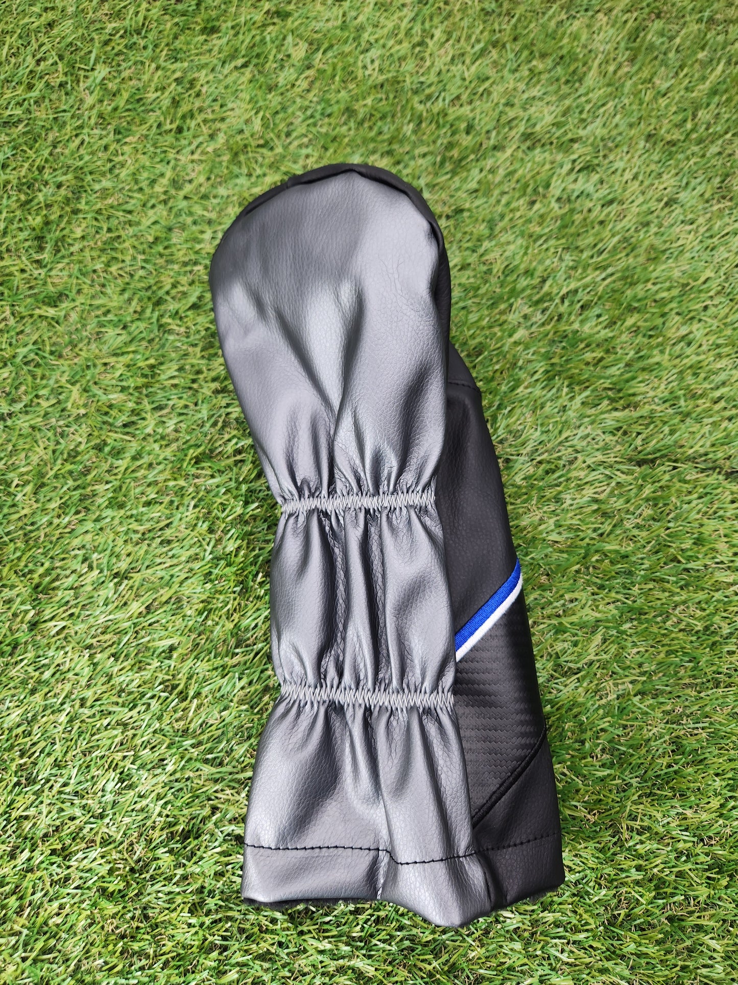 MIZUNO ST-190 DRIVER HEADCOVER VERYGOOD