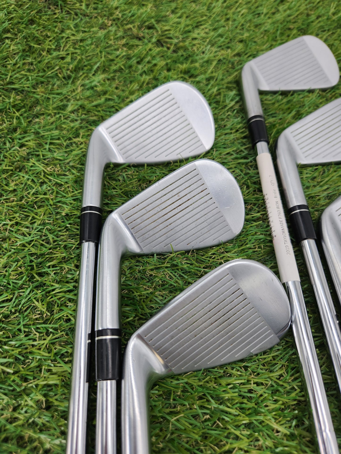 2019 TAYLORMADE P760 IRON SET 4-PW STIFF KBS TOUR GOOD