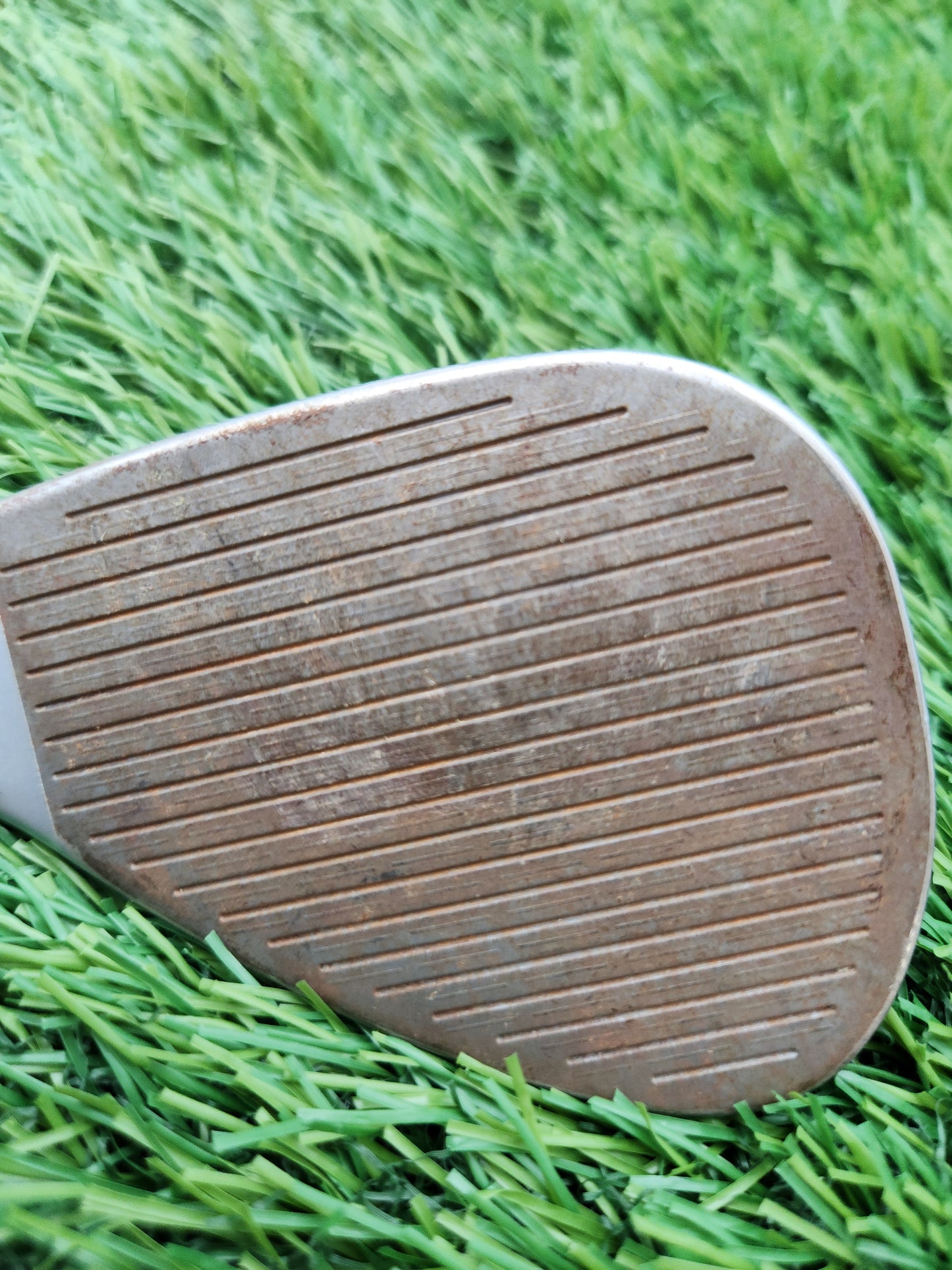 TAYLORMADE HITOE 3 WEDGE 54*/10 REG KBS HI REV 115 35" GOOD