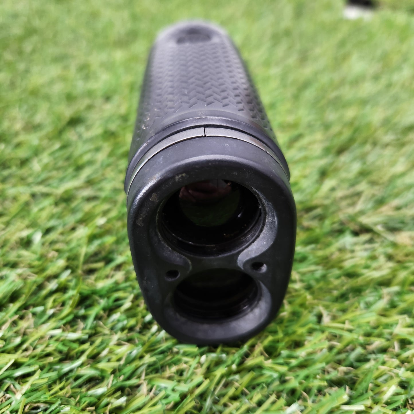 BUSHNELL LASER RANGEFINDER +CASE GOOD