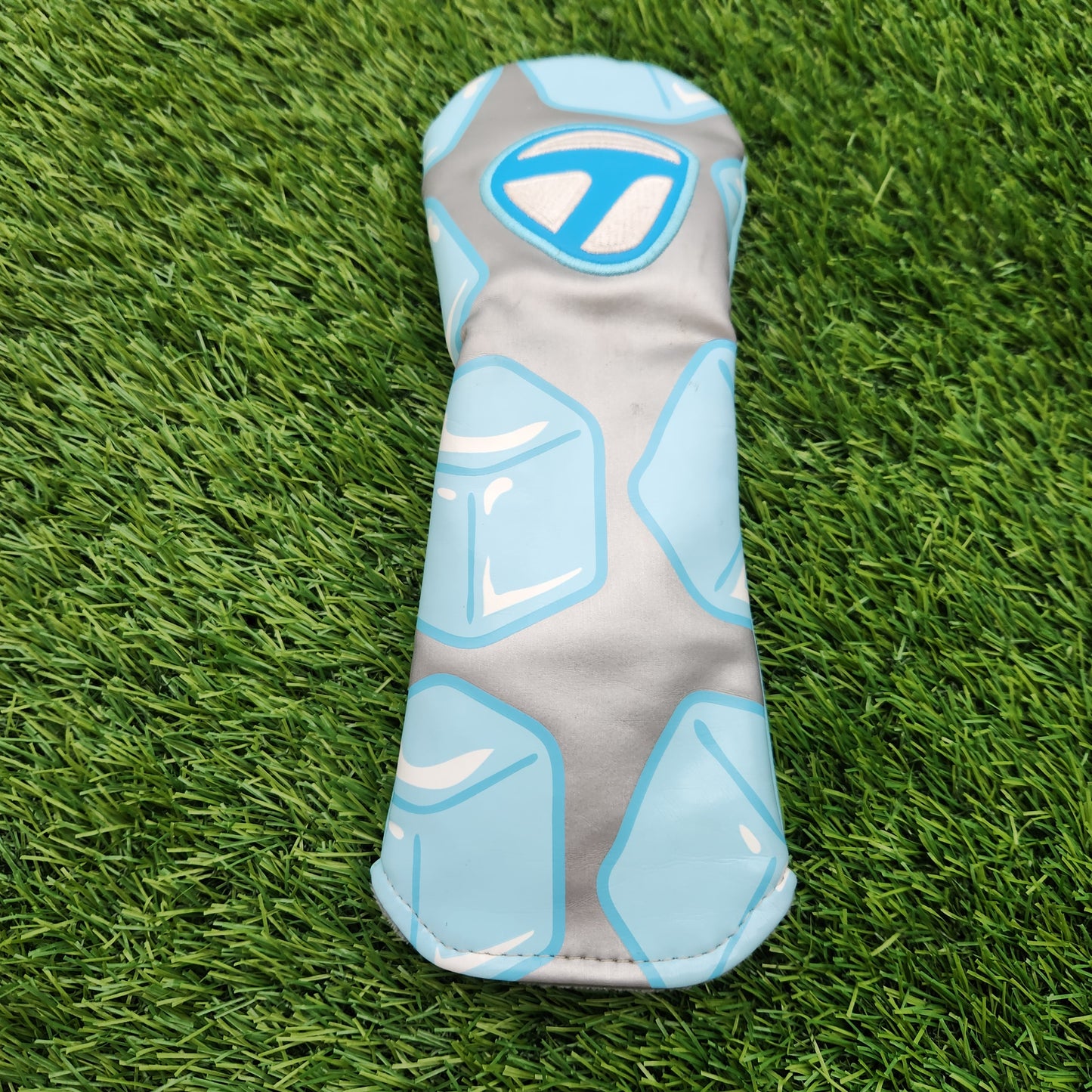 TAYLORMADE ICE CUBE HYBRID HEADCOVER VERYGOOD