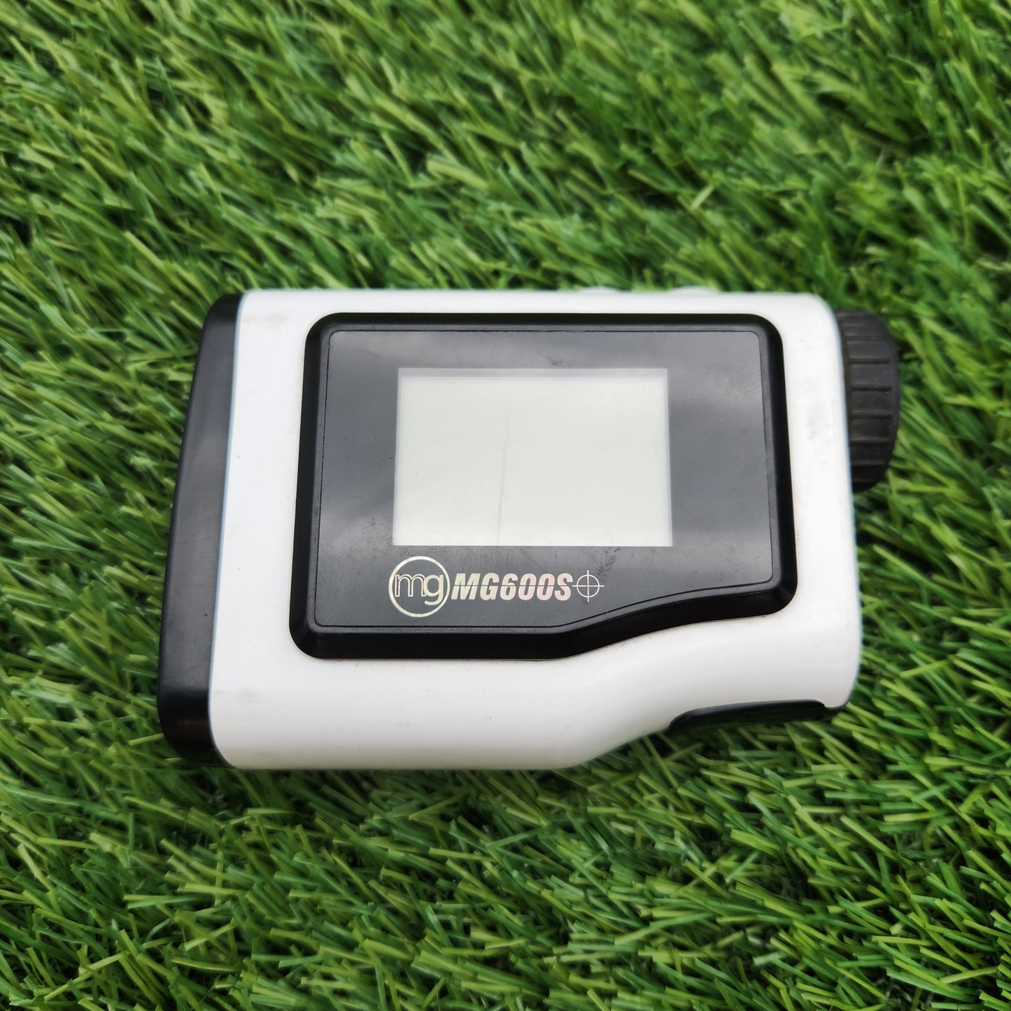 MG MG600S LASER RANGEFINDER LCD SCREEN WITH SLOPE VERYGOOD