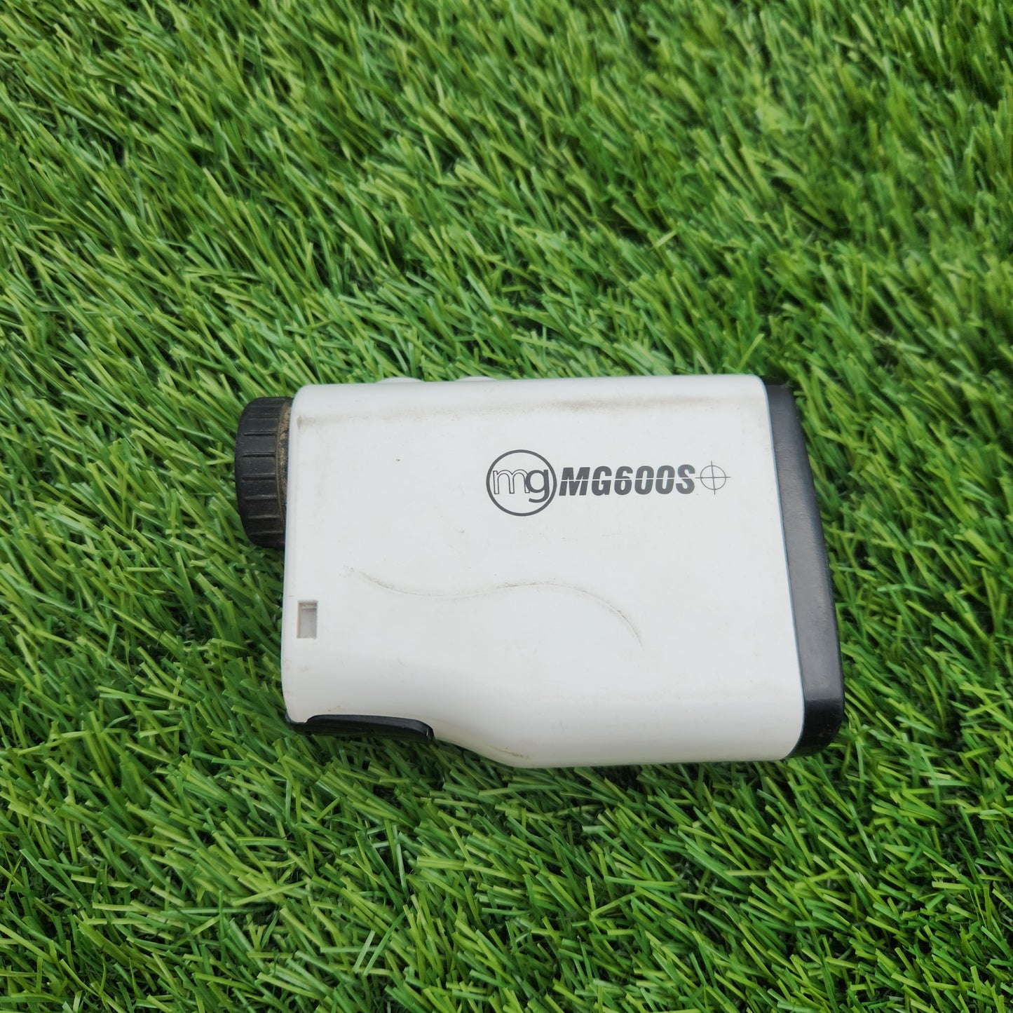 MG MG600S LASER RANGEFINDER LCD SCREEN WITH SLOPE VERYGOOD