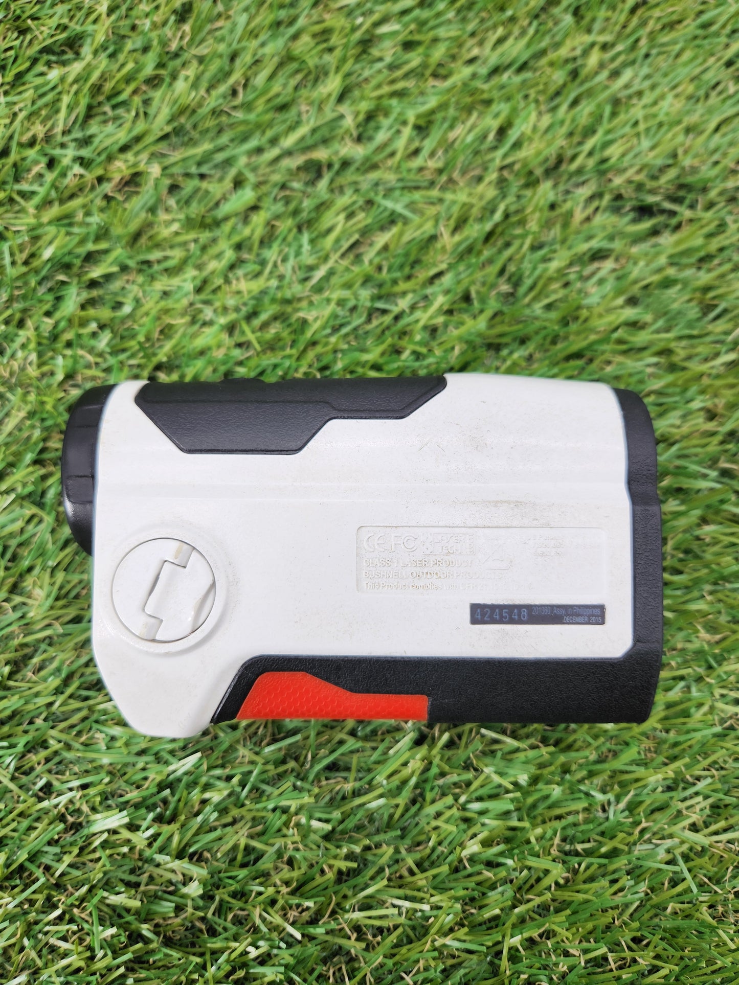 BUSHNELL TOUR V3 RANGEFINDER +CASE FAIR