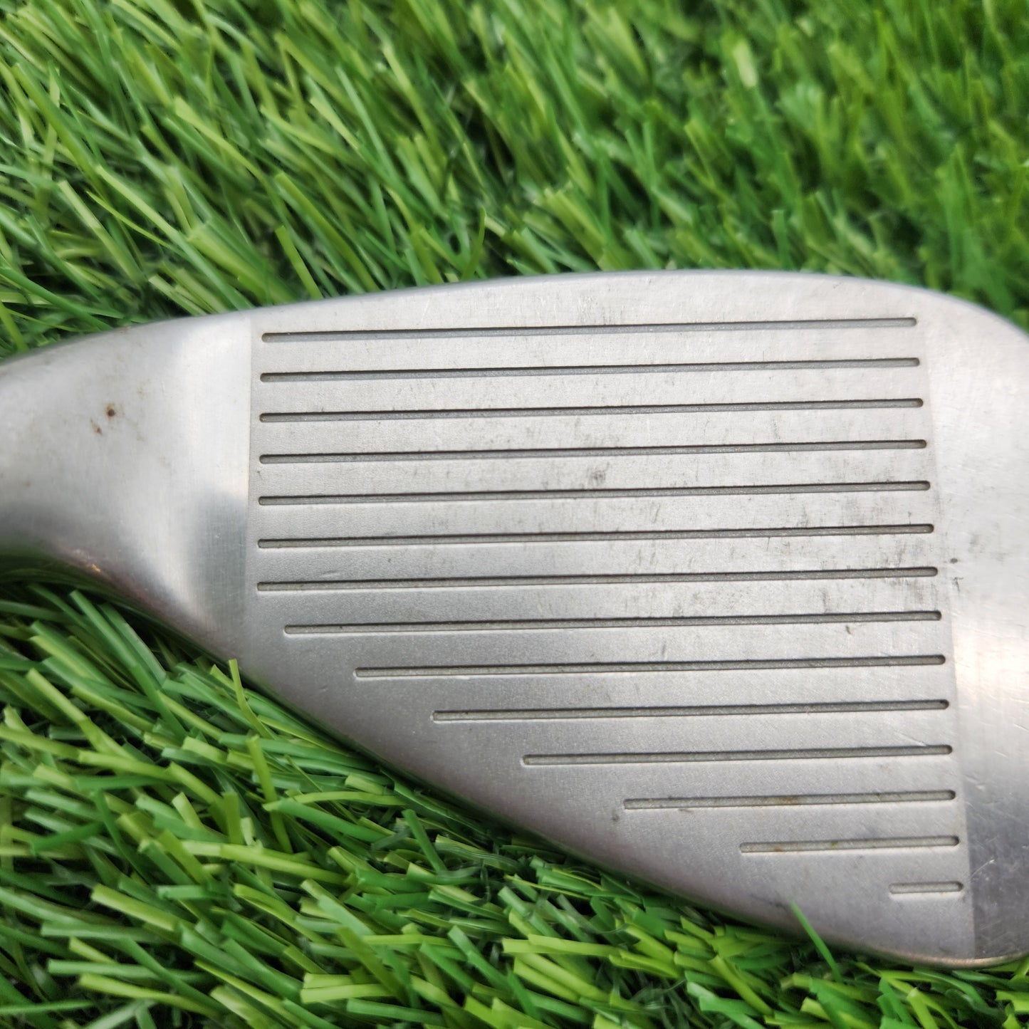 JUNIOR COBRA SZ JR 8 IRON JR FLEX GRAPHITE 33" (KIDS 57" TALL) GOOD