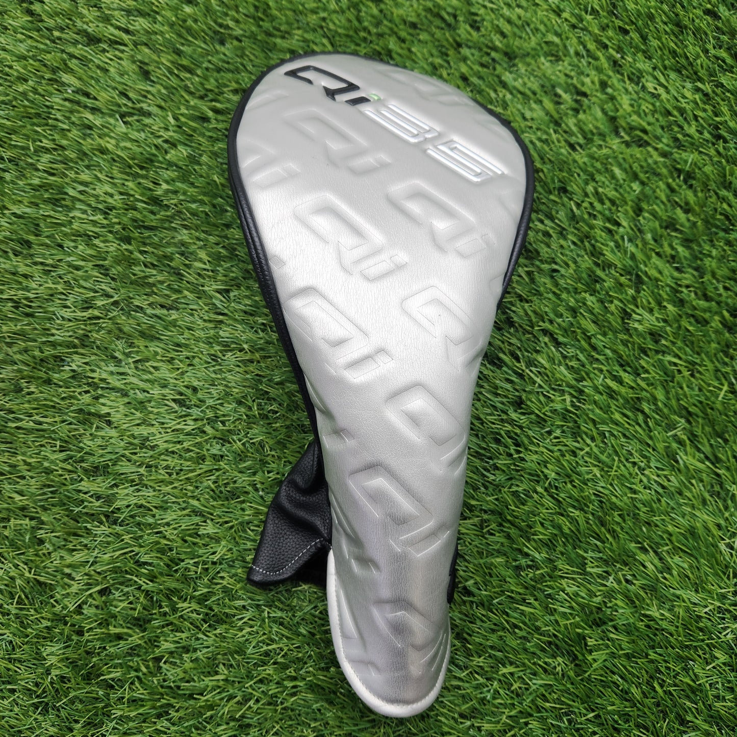 TAYLORMADE QI35 DRIVER HEADCOVER VERYGOOD