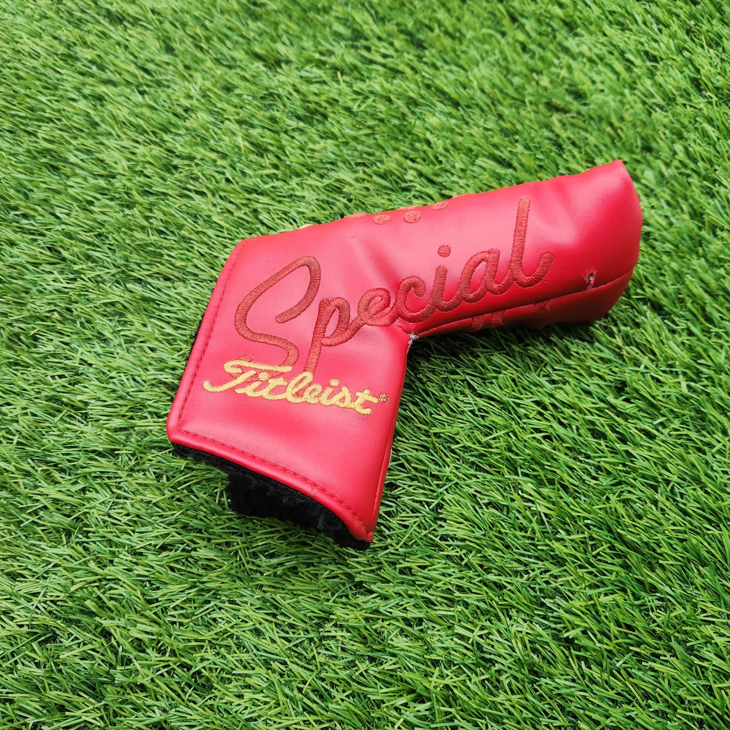 SCOTTY CAMERON SPECIAL SELECT RED BLADE PUTTER HEADCOVER FAIR
