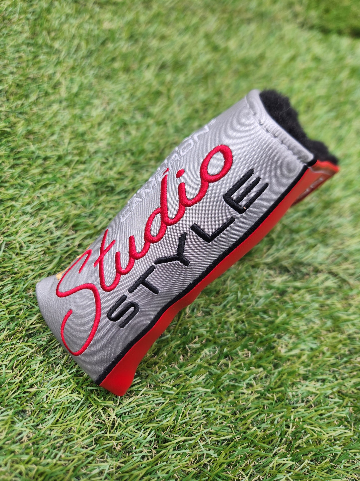SCOTTY CAMERON STUDIO STYLE BLADE PUTTER HEADCOVER VERYGOOD