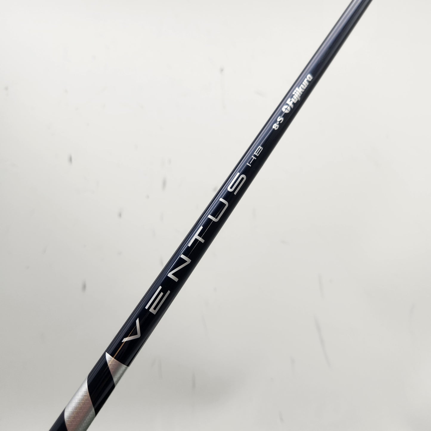 FUJIKURA VENTUS HB BLUE 8S VELOCORE HYBRID, UTILITY CLUB SHAFT STIFF 86G TM TIP 39" VERYGOOD