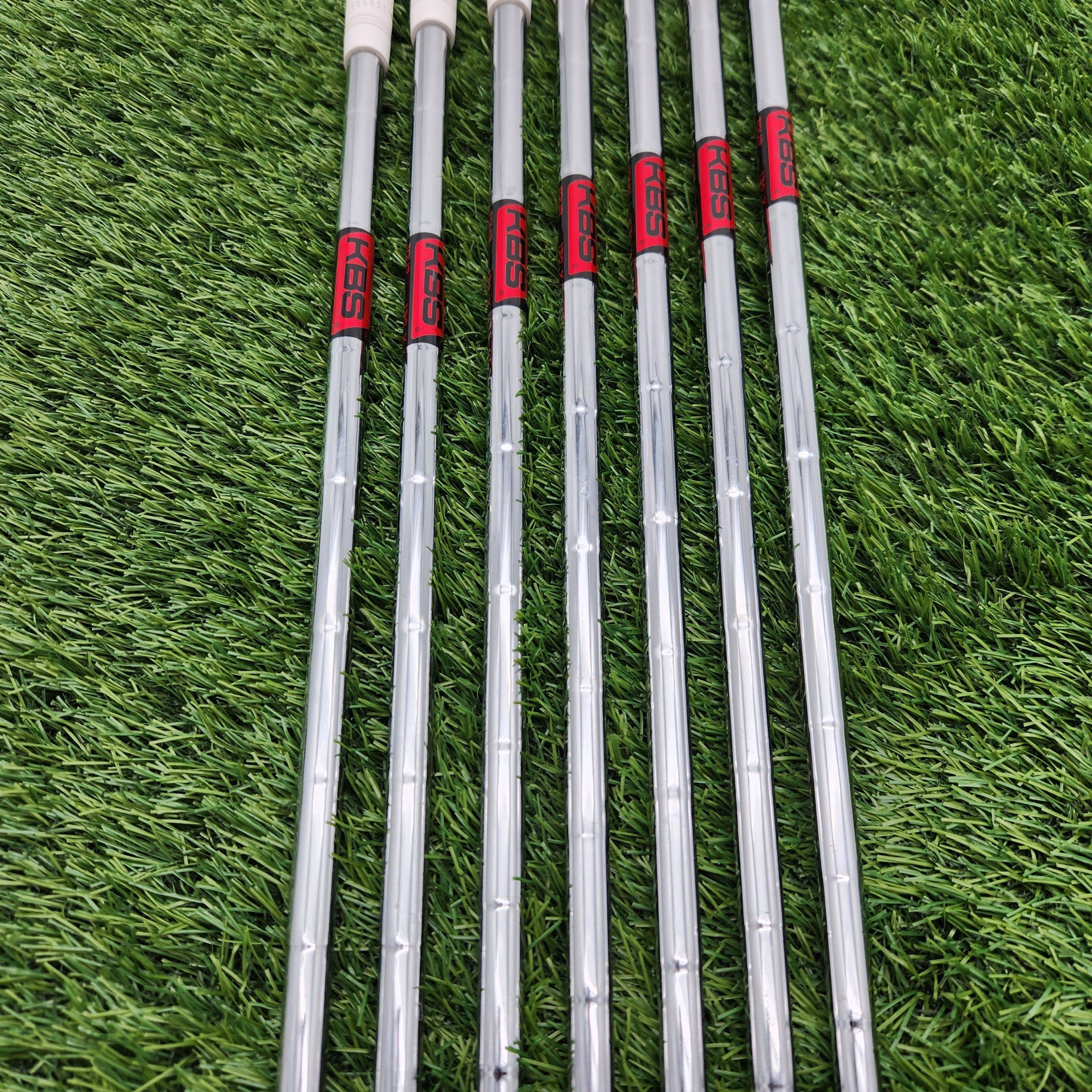 2011 NIKE VR PRO COMBO IRON SET 4-PW XSTIFF KBS TOUR 130 X