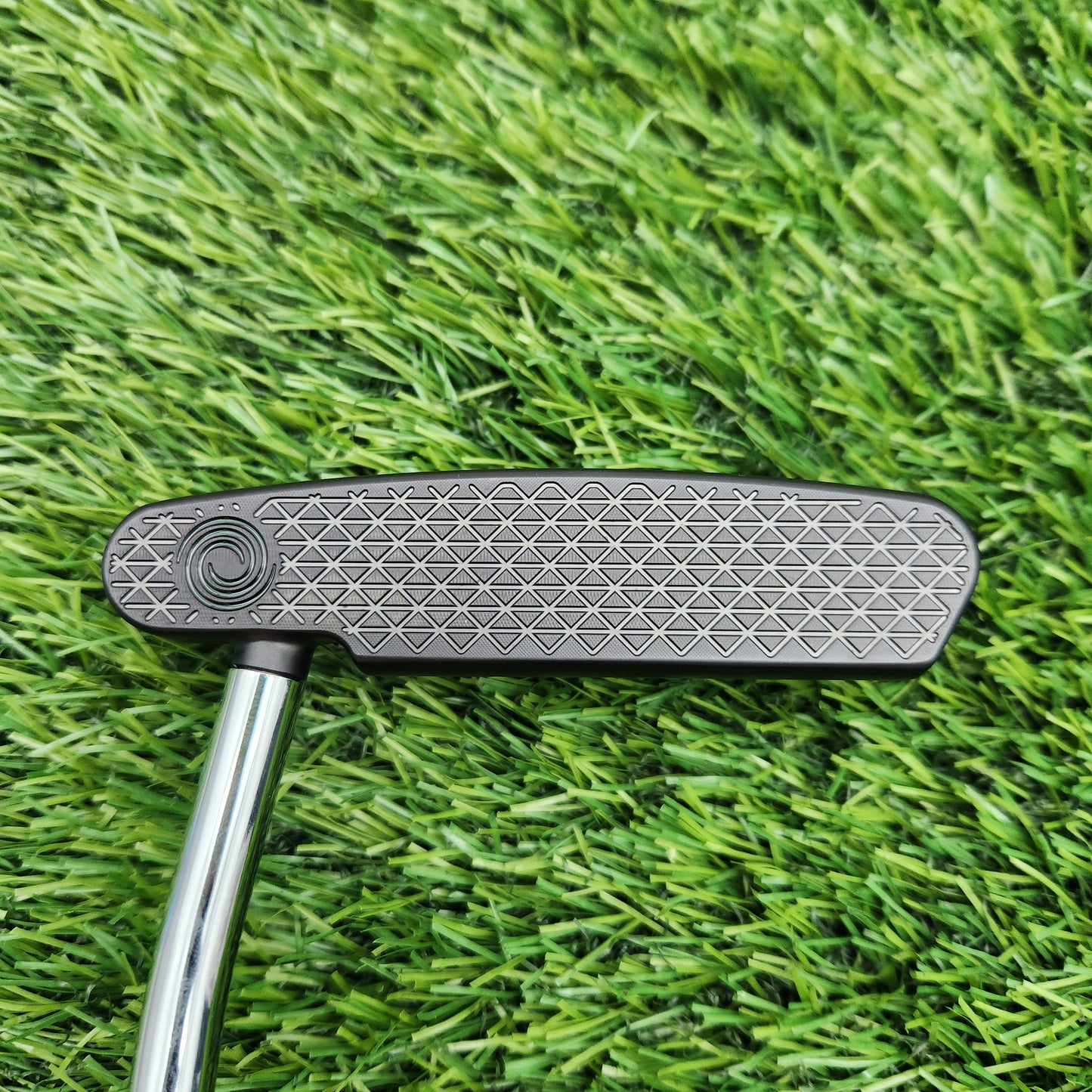 2022 ODYSSEY TOULON CHICAGO PUTTER 33" +HC DEMO