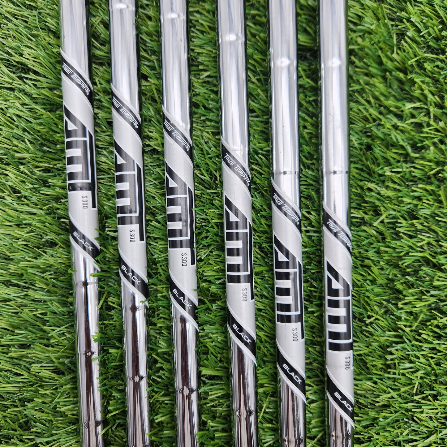 2019 TITLEIST T200 IRON SET 5-9,GW (missing PW) STIFF TT AMT BLACK S300 GOOD