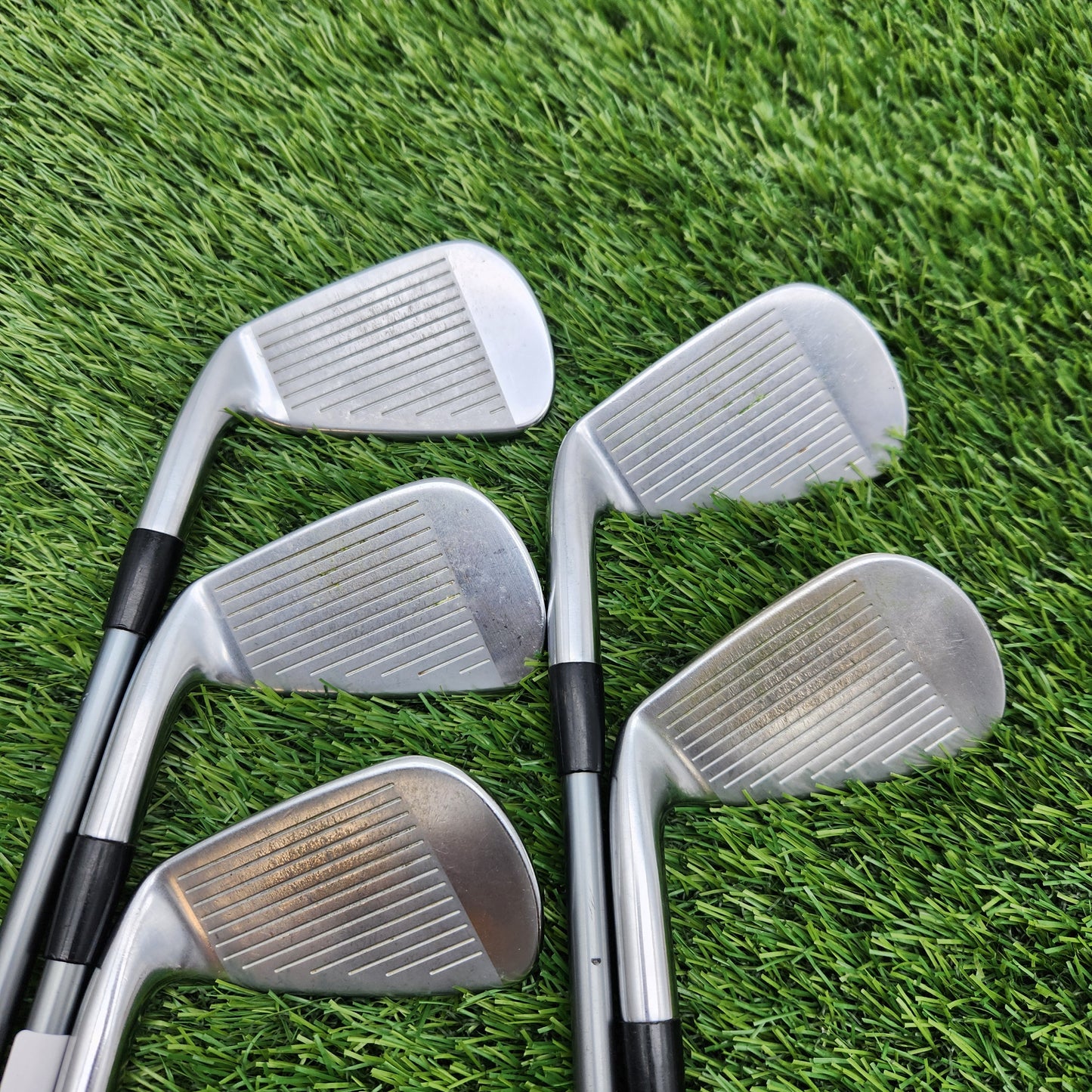 2010 MIZUNO JPX800 IRON SET 6-PW REG ACCRA 70I FAIR