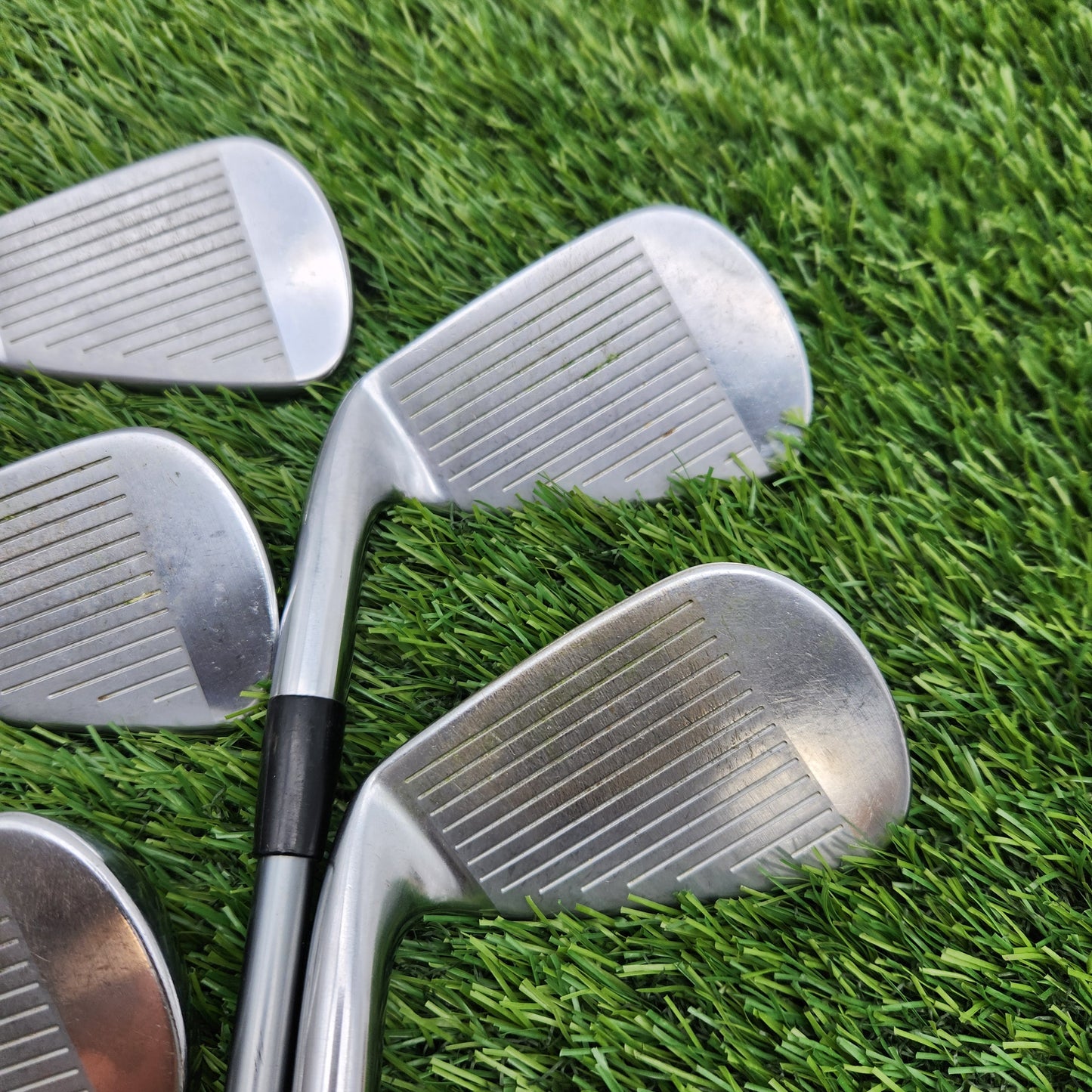 2010 MIZUNO JPX800 IRON SET 6-PW REG ACCRA 70I FAIR