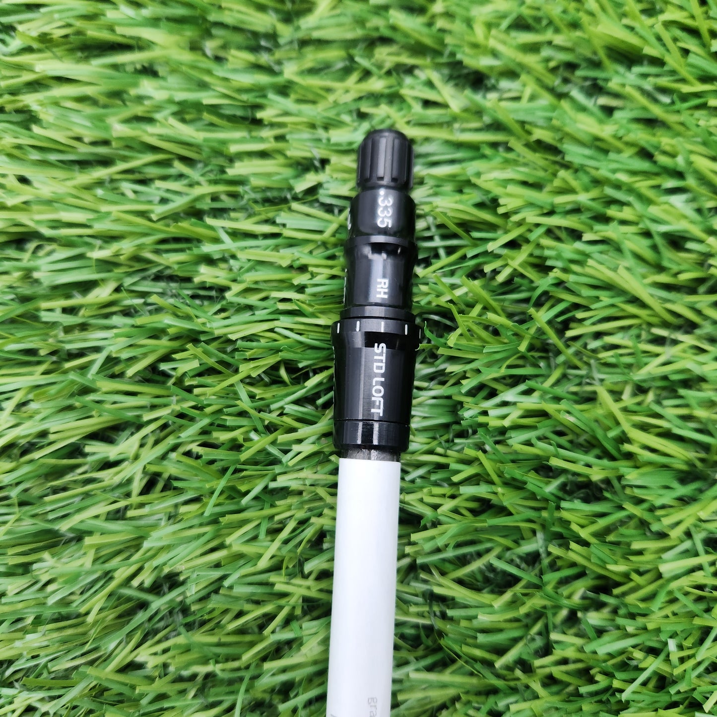 GRAPHITE DESIGN TOUR AD CQ6 DRIVER SHAFT STIFF TAYLORMADE 44" VERYGOOD