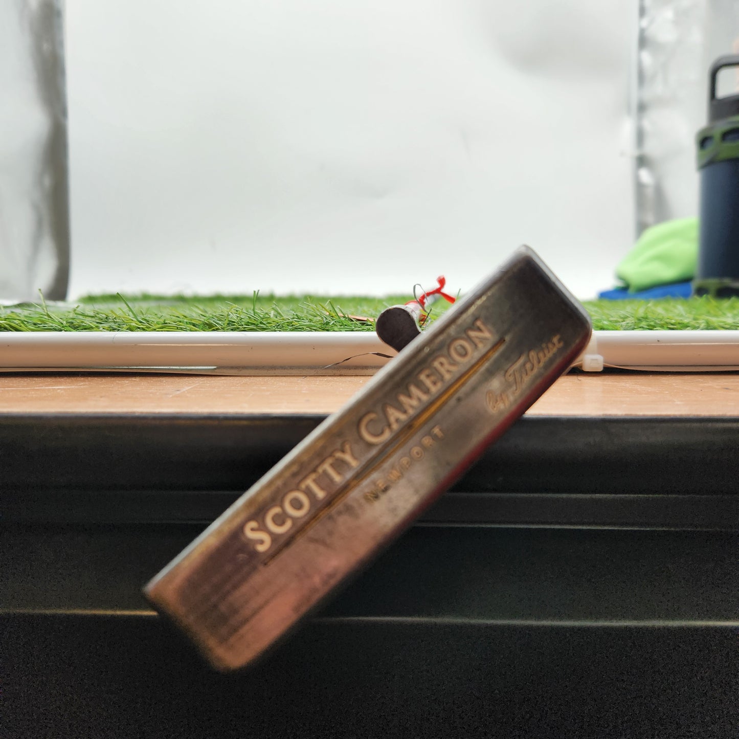 SCOTTY CAMERON NEWPORT 2 GUN BLUE PUTTER 34.75" GOOD