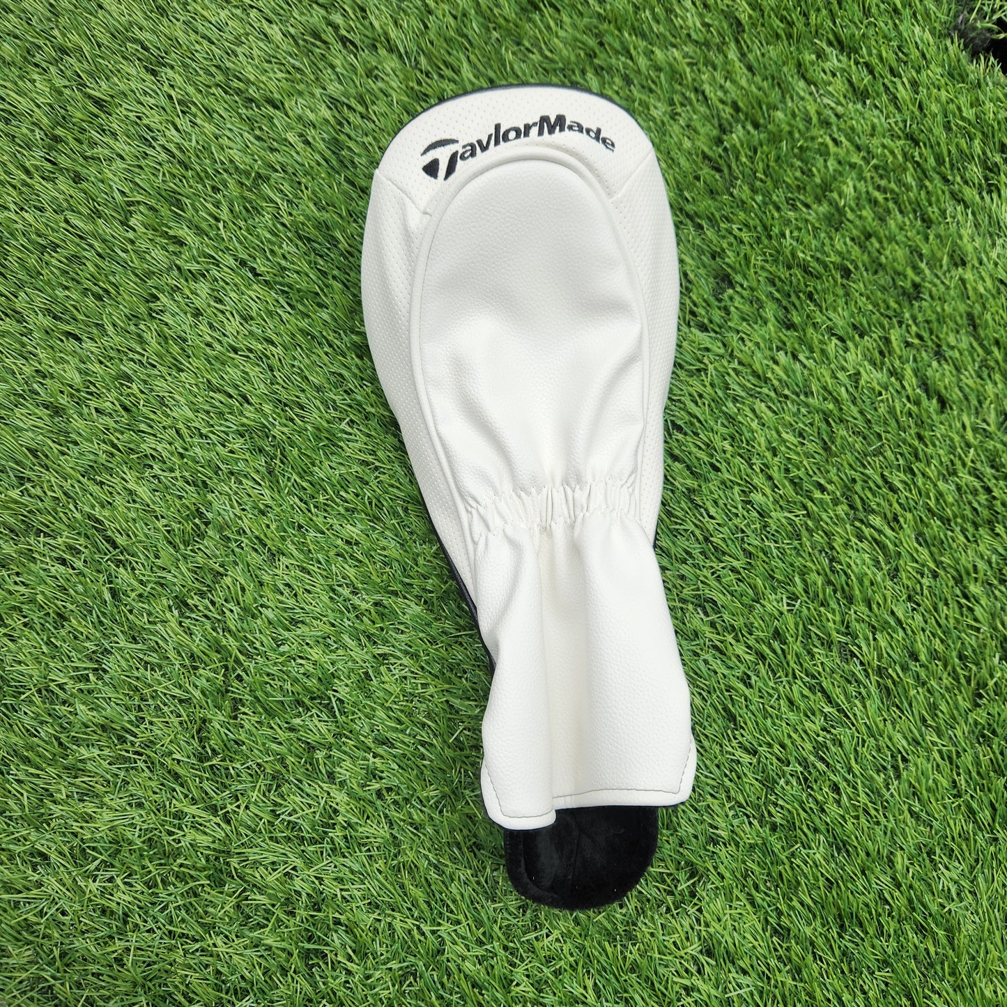 TAYLORMADE QI10 DESIGNER DRIVER HEADCOVER VERYGOOD
