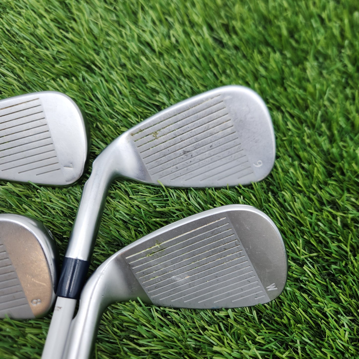 2023 PING G LE 3 IRON SET 7-PW LADIES PING ULT 250 (BLACK DOT) GOOD