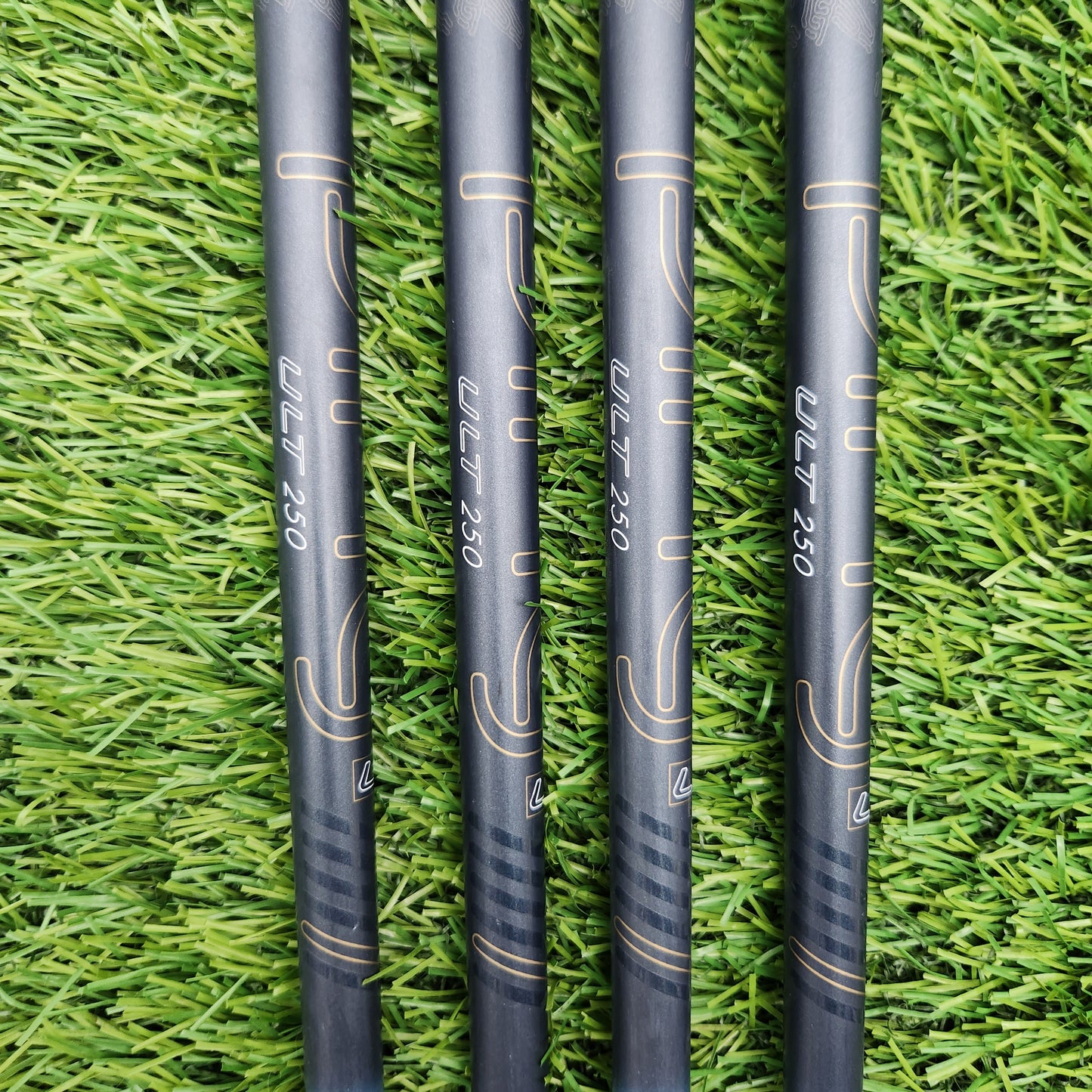 2023 PING G LE 3 IRON SET 7-PW LADIES PING ULT 250 (BLACK DOT) GOOD