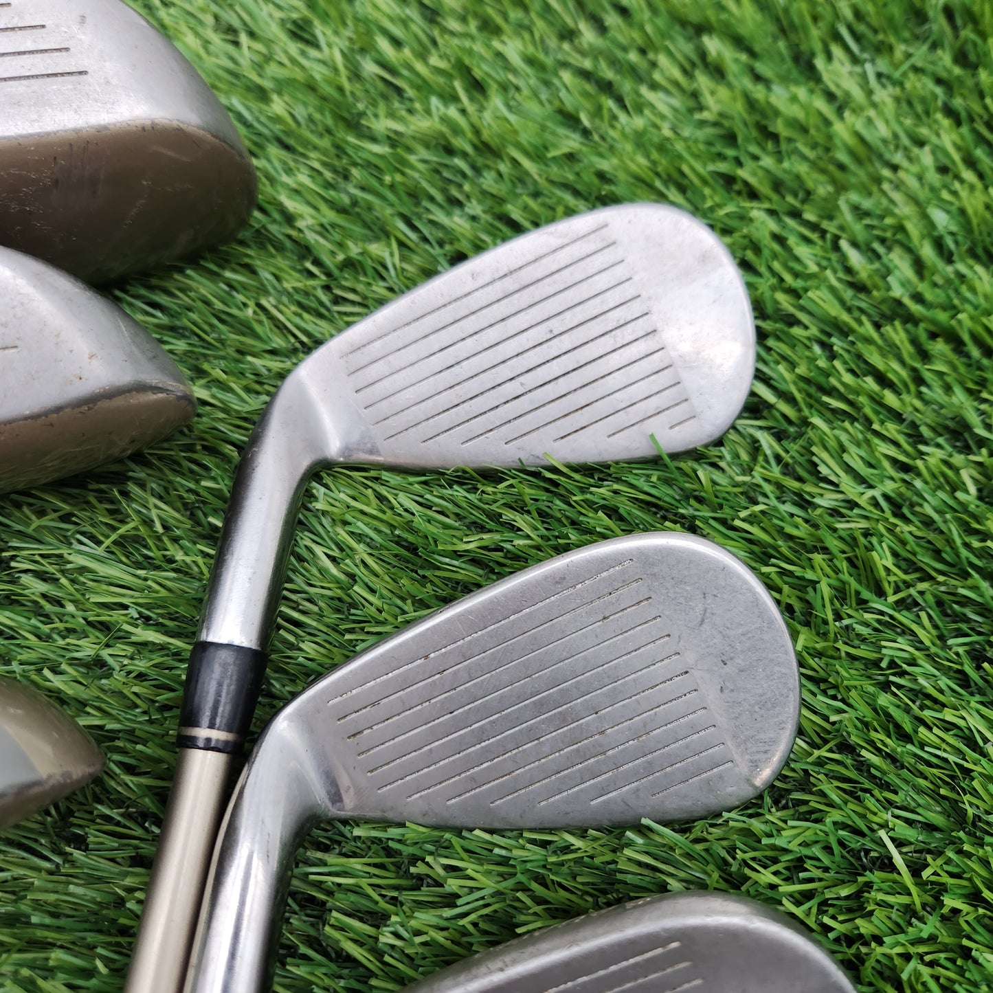 2011 ADAMS IDEA A12 OS SET 3W,5W,7W,5HY,6HY,7-PW,SW(MISSING 9I) LADIES STOCK GRAPHITE 50G GOOD