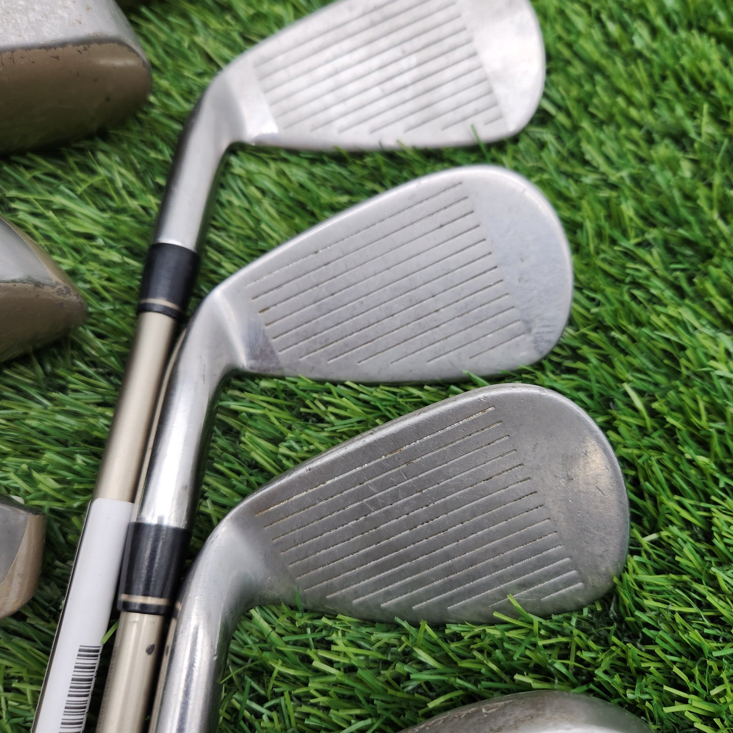2011 ADAMS IDEA A12 OS SET 3W,5W,7W,5HY,6HY,7-PW,SW(MISSING 9I) LADIES STOCK GRAPHITE 50G GOOD
