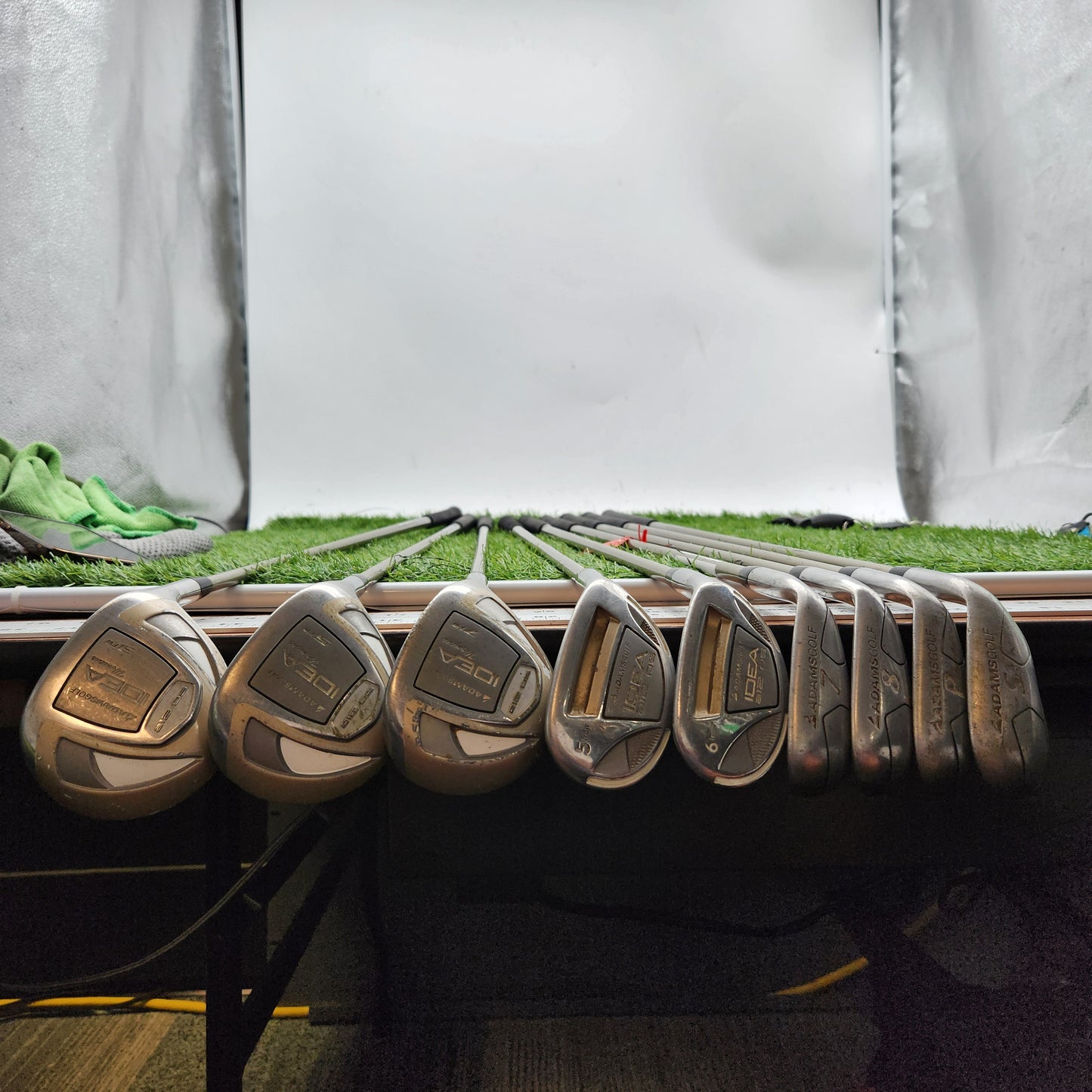 2011 ADAMS IDEA A12 OS SET 3W,5W,7W,5HY,6HY,7-PW,SW(MISSING 9I) LADIES STOCK GRAPHITE 50G GOOD