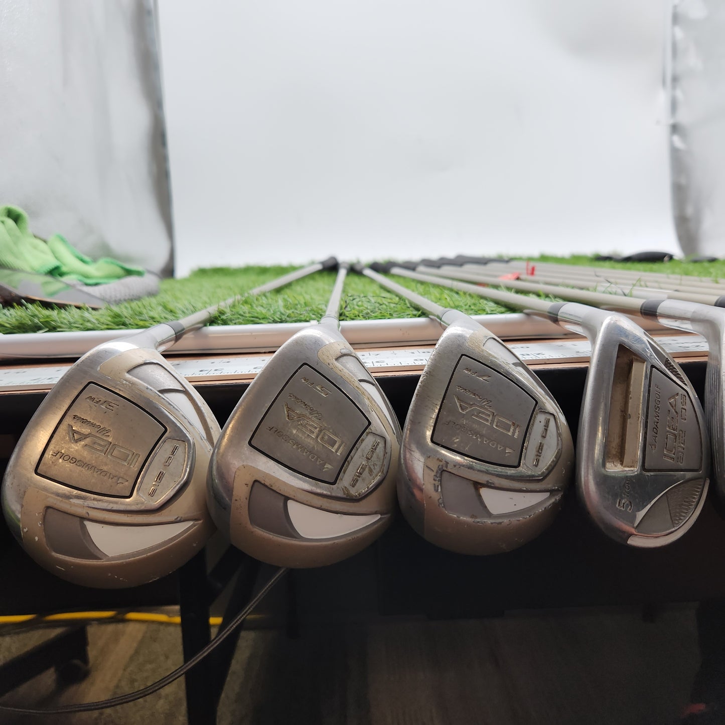 2011 ADAMS IDEA A12 OS SET 3W,5W,7W,5HY,6HY,7-PW,SW(MISSING 9I) LADIES STOCK GRAPHITE 50G GOOD