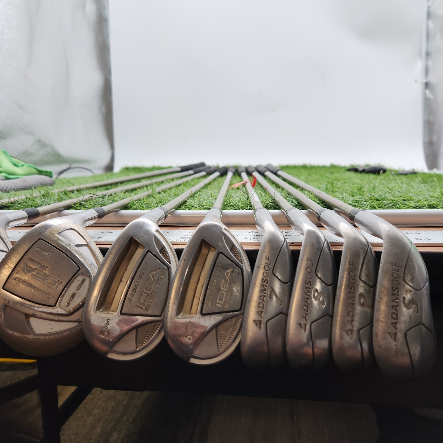 2011 ADAMS IDEA A12 OS SET 3W,5W,7W,5HY,6HY,7-PW,SW(MISSING 9I) LADIES STOCK GRAPHITE 50G GOOD