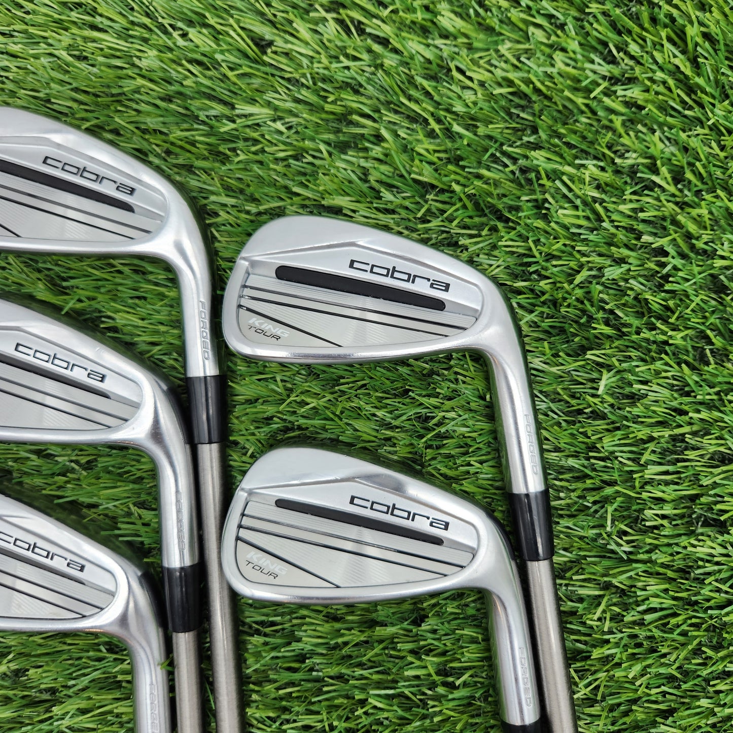 2023 COBRA KING TOUR IRON SET 5-9 REGULAR AEROTECH STEELFIBER I80CW VERYGOOD