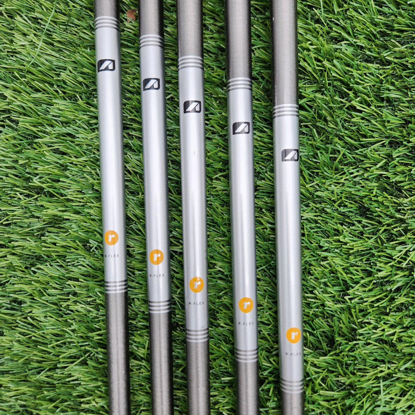 2023 COBRA KING TOUR IRON SET 5-9 REGULAR AEROTECH STEELFIBER I80CW VERYGOOD