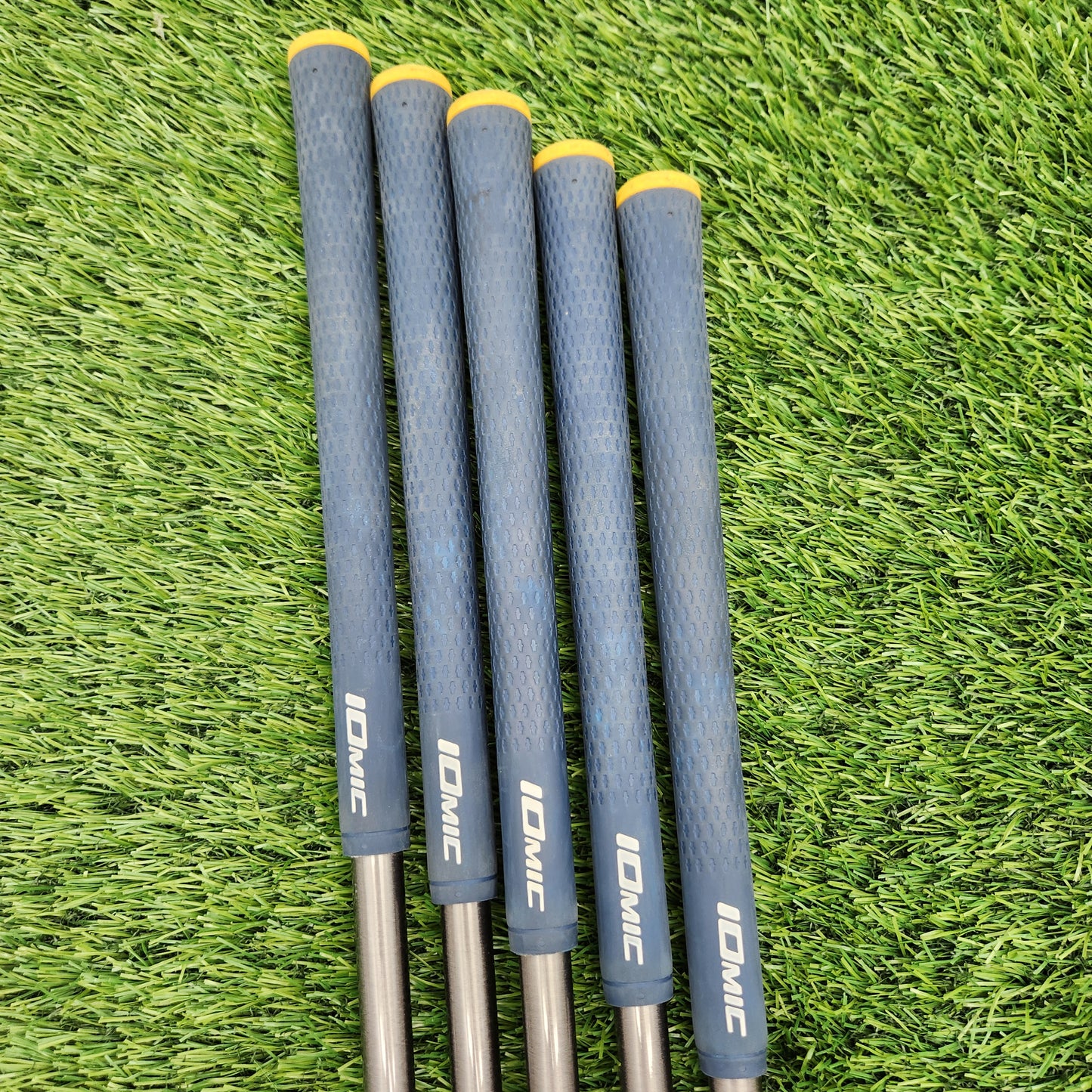 2023 COBRA KING TOUR IRON SET 5-9 REGULAR AEROTECH STEELFIBER I80CW VERYGOOD