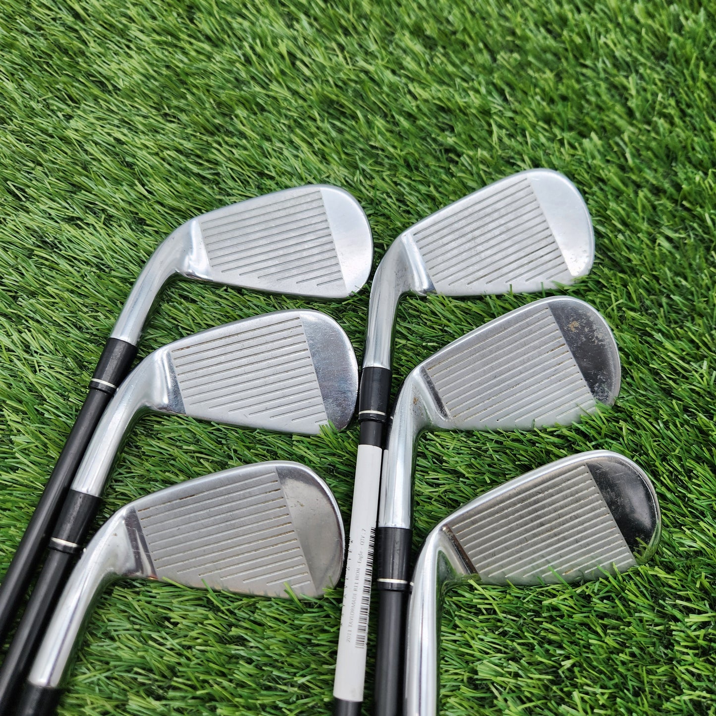 2011 TAYLORMADE R11 IRON SET 4-PW (MISSING 8I) REG FUJI MOTORE 65 R VERYGOOD