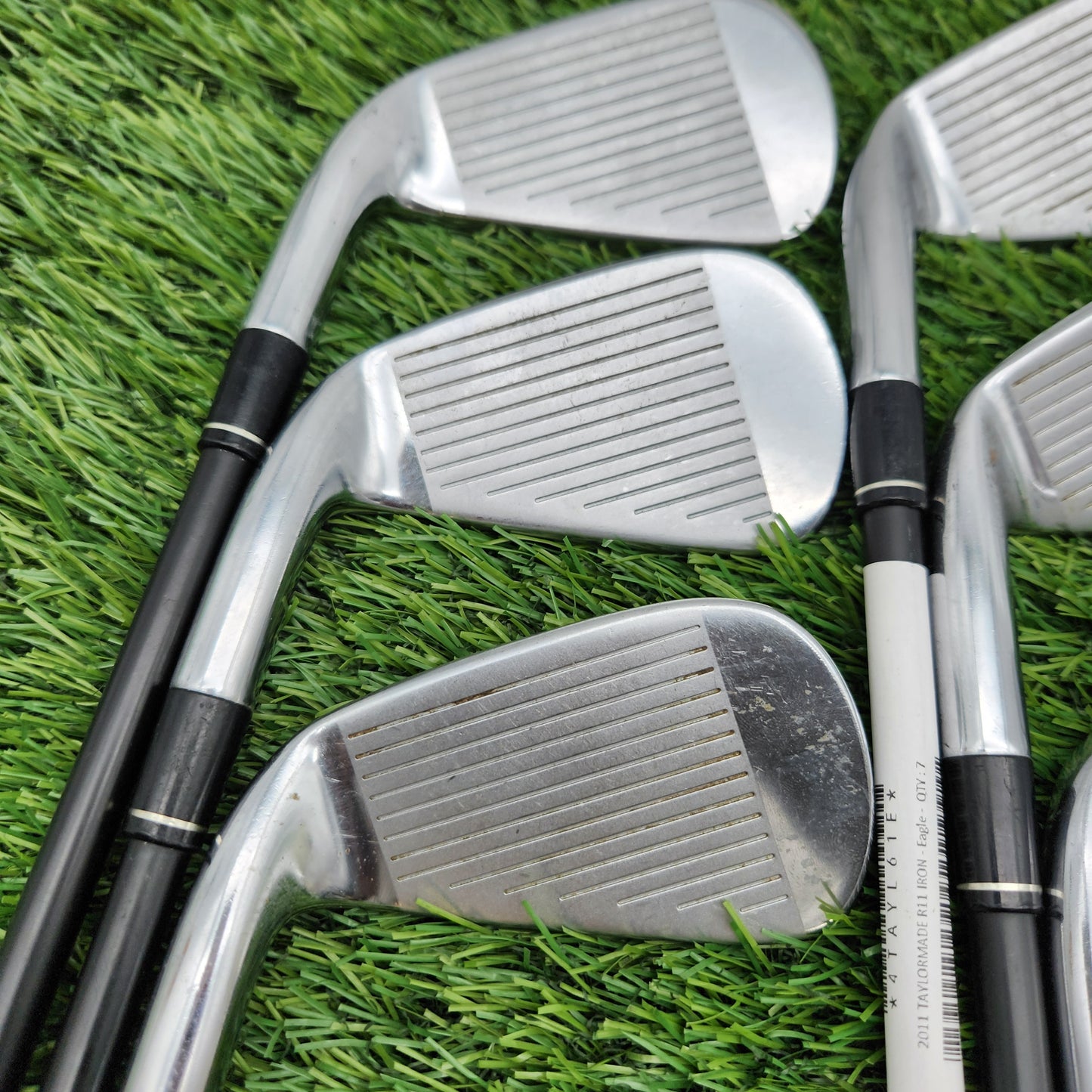 2011 TAYLORMADE R11 IRON SET 4-PW (MISSING 8I) REG FUJI MOTORE 65 R VERYGOOD