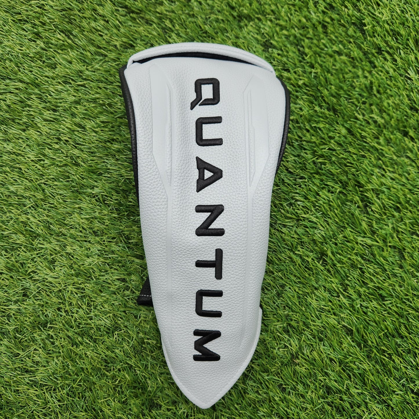 CALLAWAY QUANTUM DRIVER HEADCOVER VERYGOOD