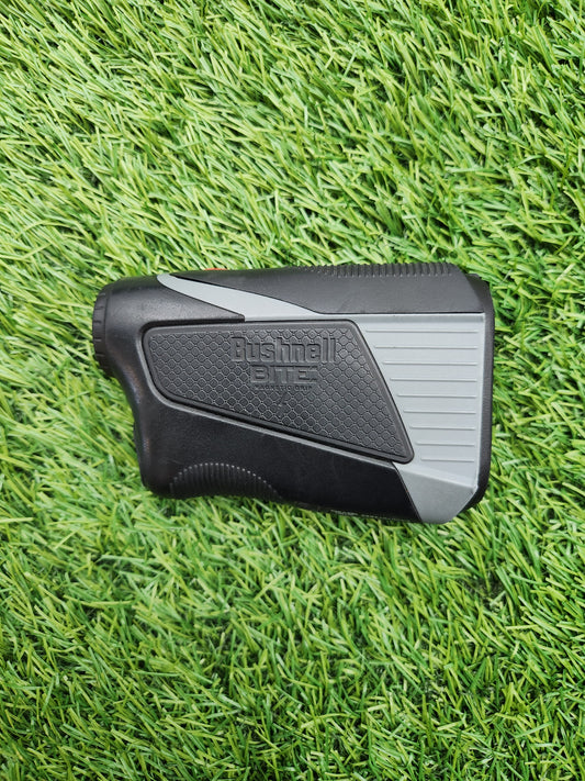 BUSHNELL TOUR V5 RANGEFINDER GOOD