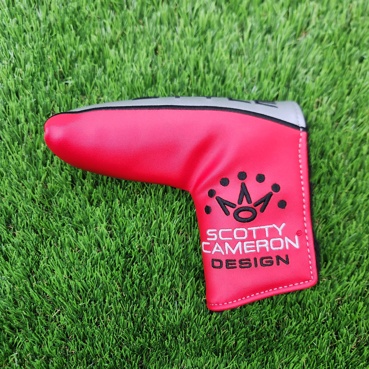 SCOTTY CAMERON DESIGN STUDIO STYLE PUTTER BLADE HEADCOVER VERYGOOD