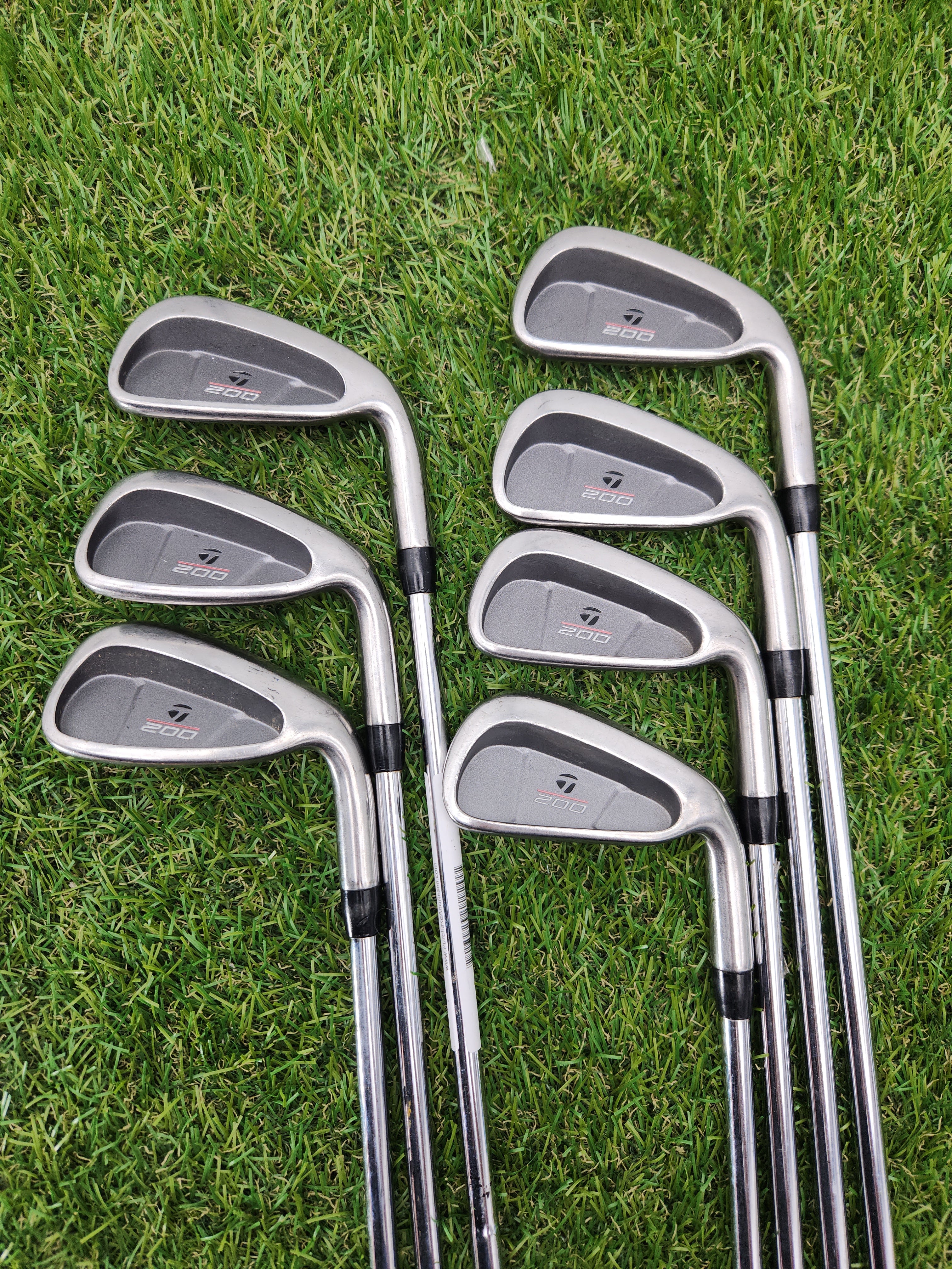 TAYLORMADE 200 IRON SET 3-9 STIFF S-90 GOOD – Purchase and Resell