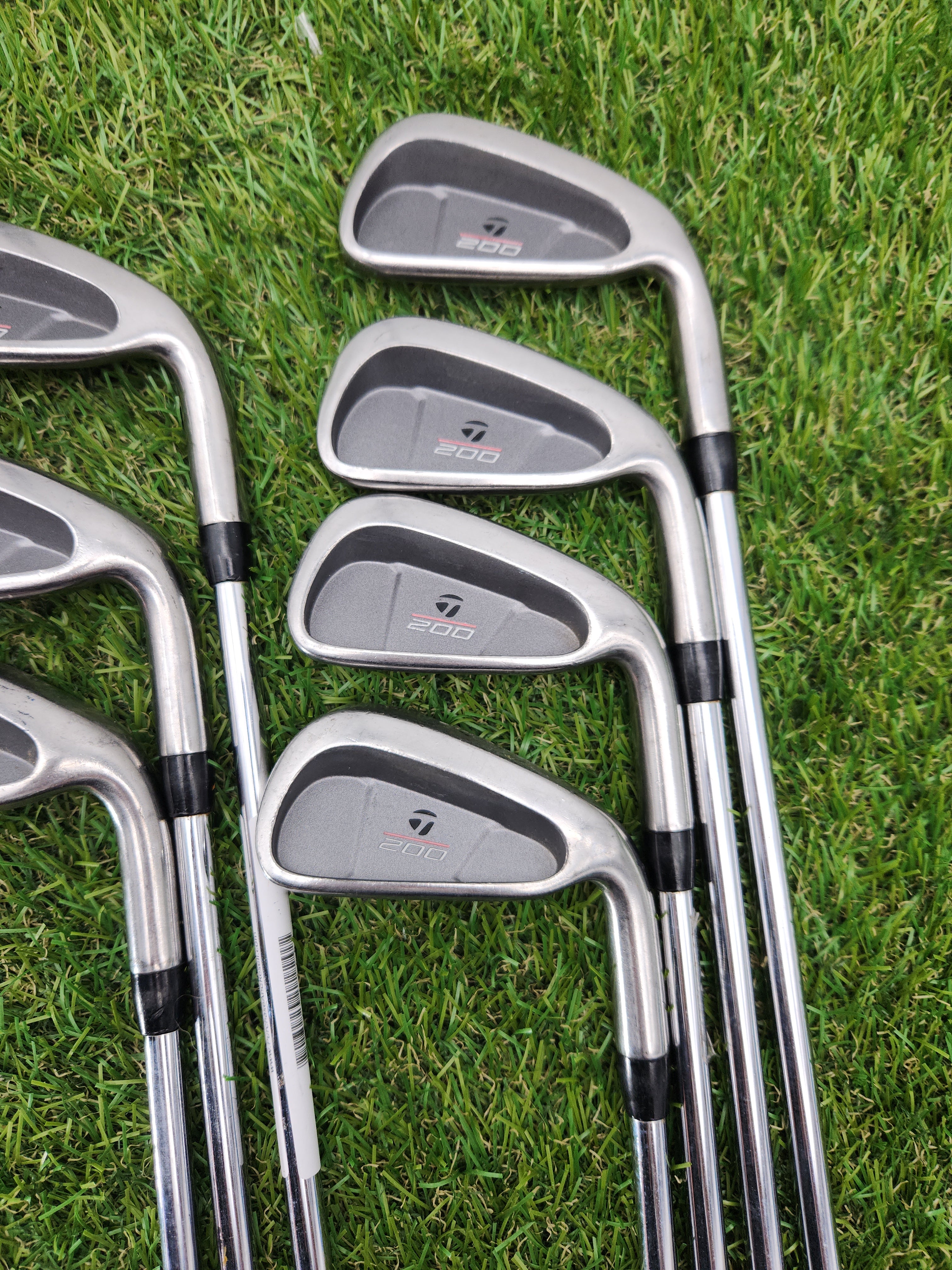 TAYLORMADE 200 IRON SET 3-9 STIFF S-90 GOOD – Purchase and Resell