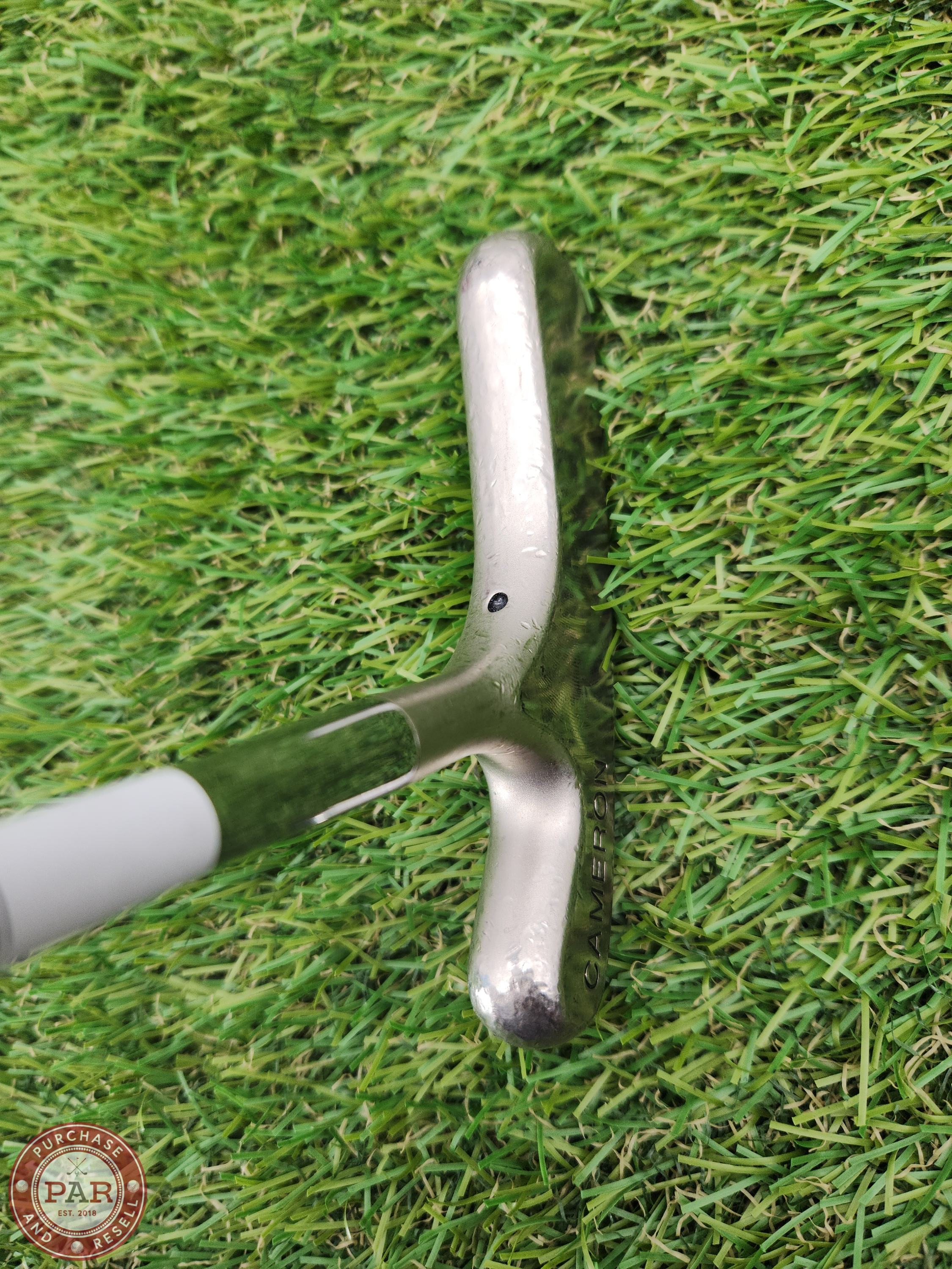 SCOTTY CAMERON BULLSEYE PUTTER 35